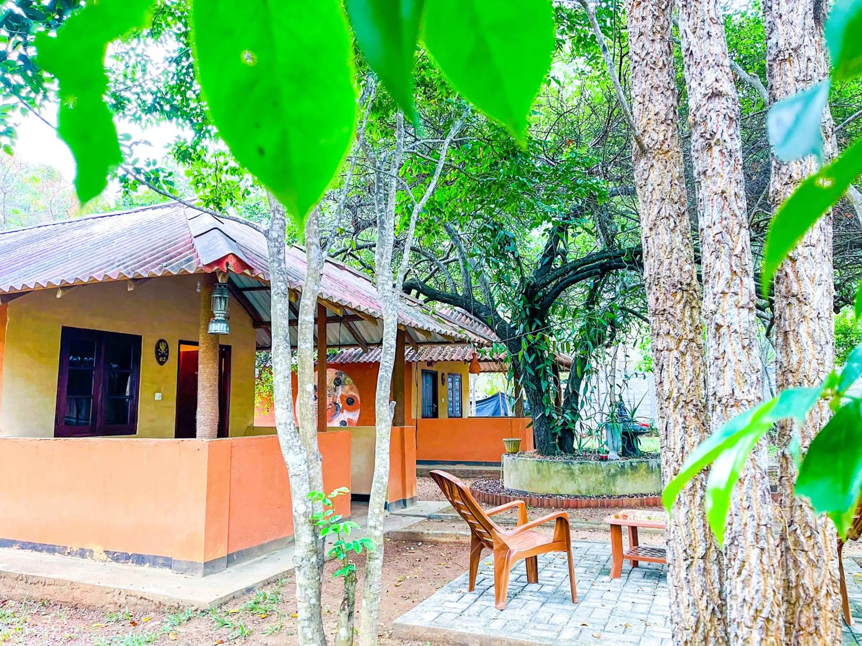 Property building in Hotel Niyagala Lodge Sigiriya