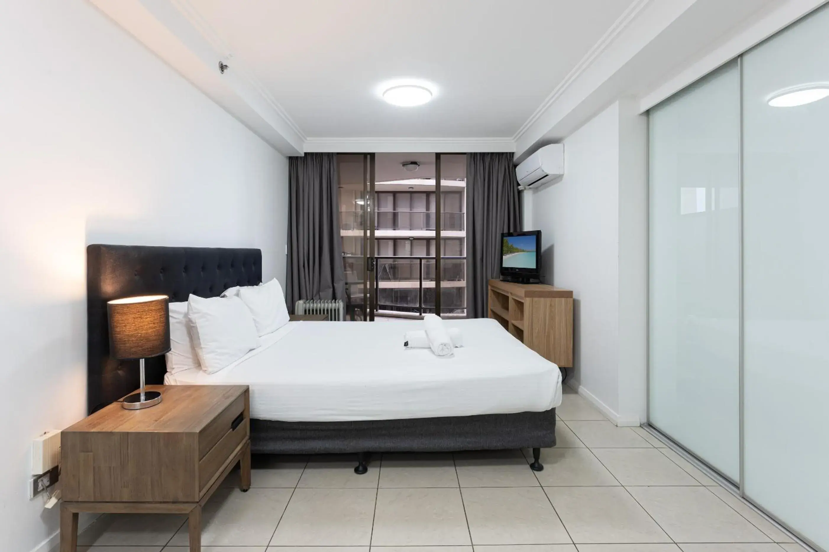 Studio Apartment in Fiori Apartments Studio Apartment in Fiori Apartments