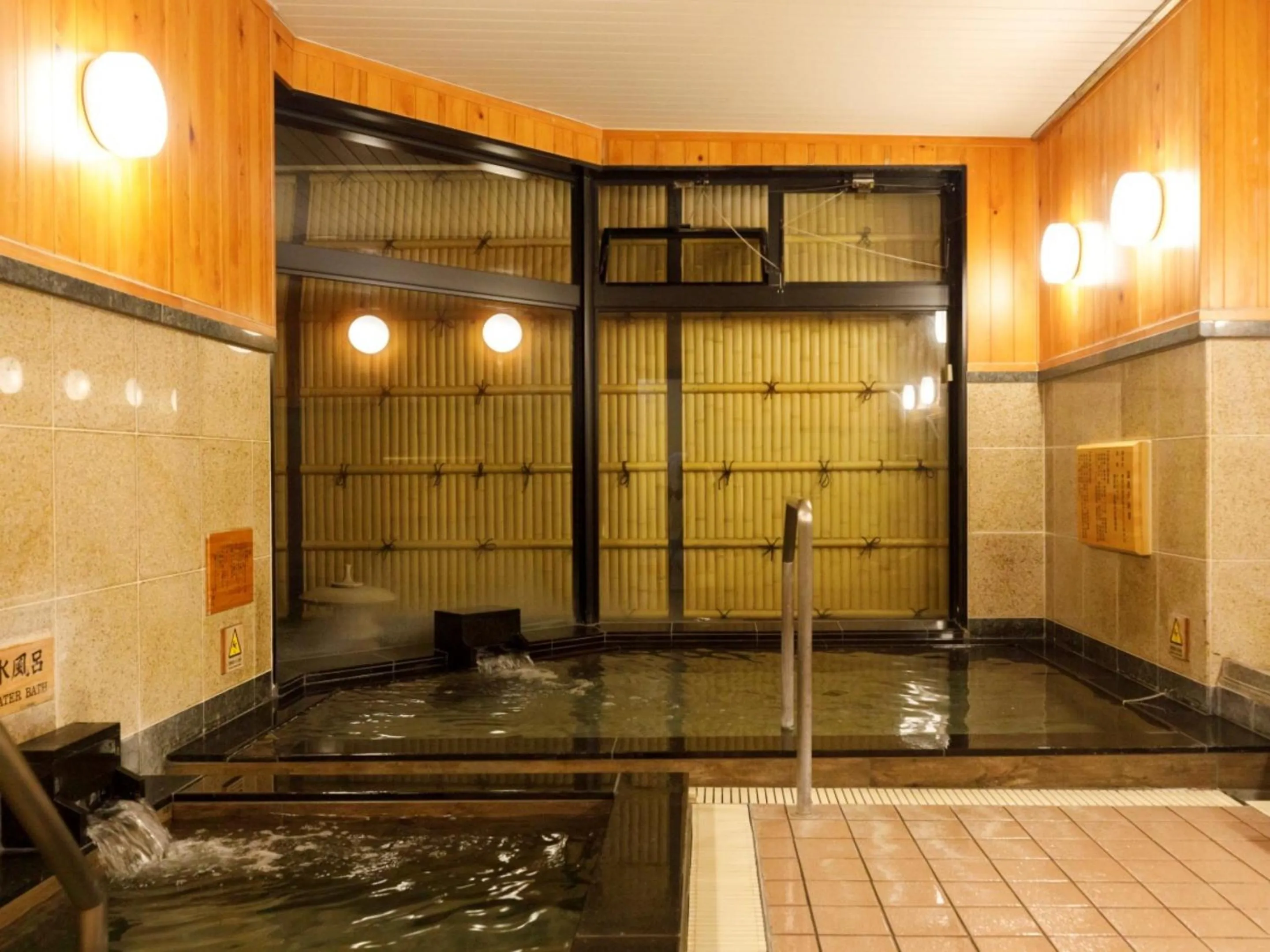 Public Bath in Miyazaki Lions Hotel