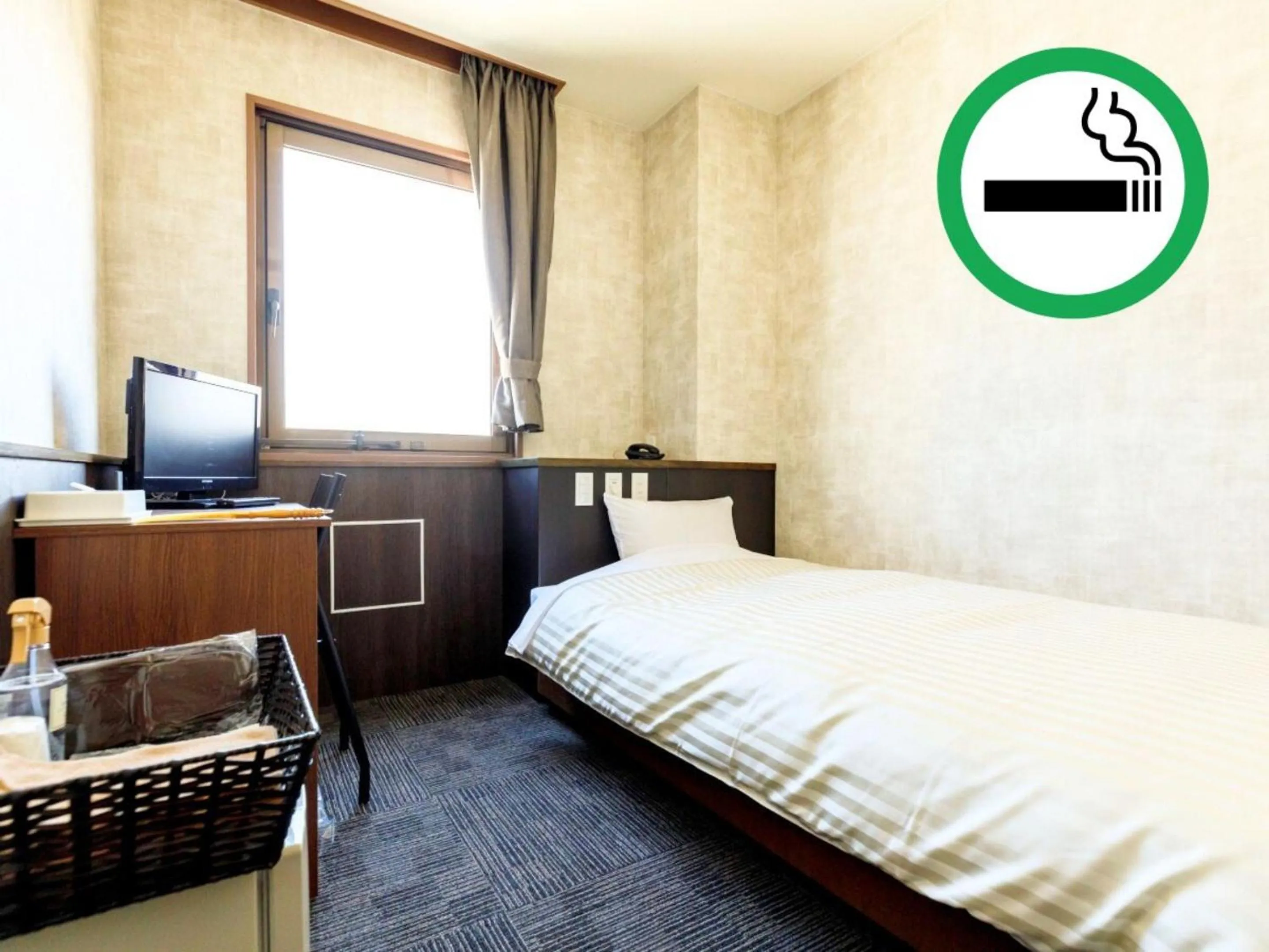 Photo of the whole room, Bed in Miyazaki Lions Hotel