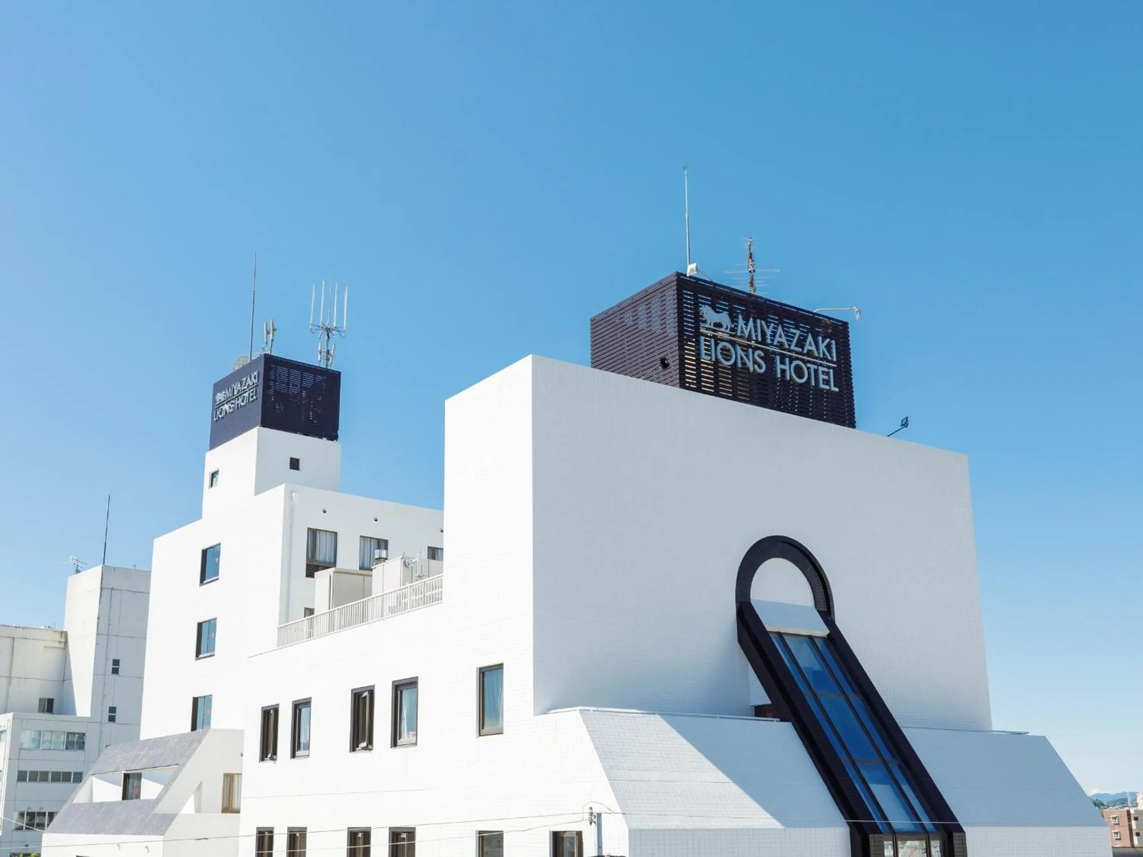 Property building in Miyazaki Lions Hotel