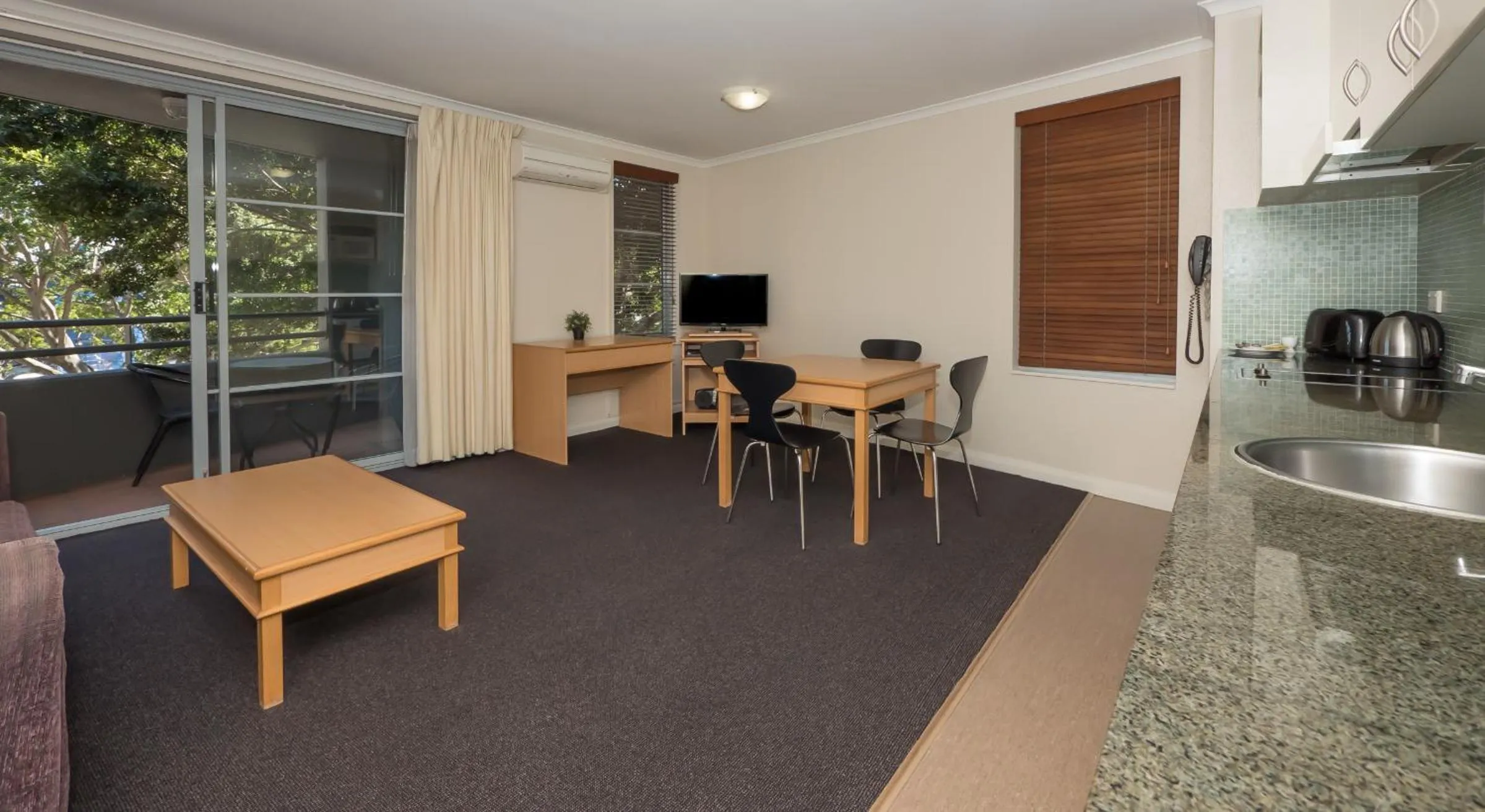 Dining area in Napoleon On Kent