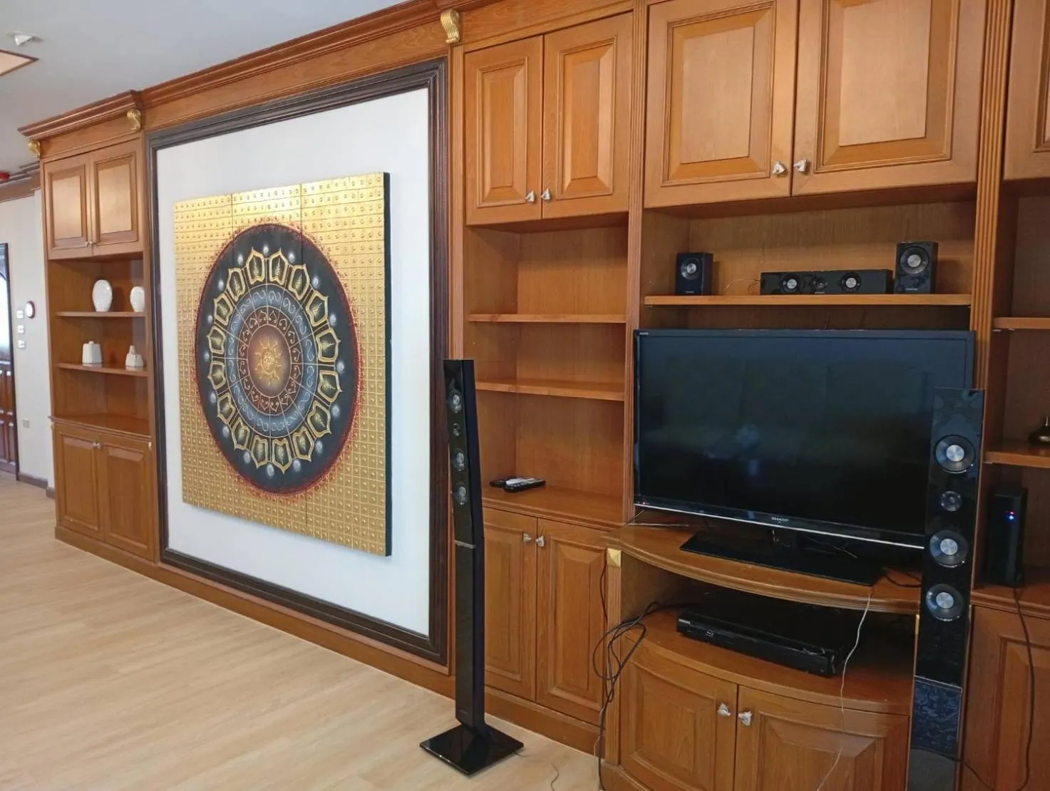 Communal lounge/ TV room in Inn House- SHA Extra Plus