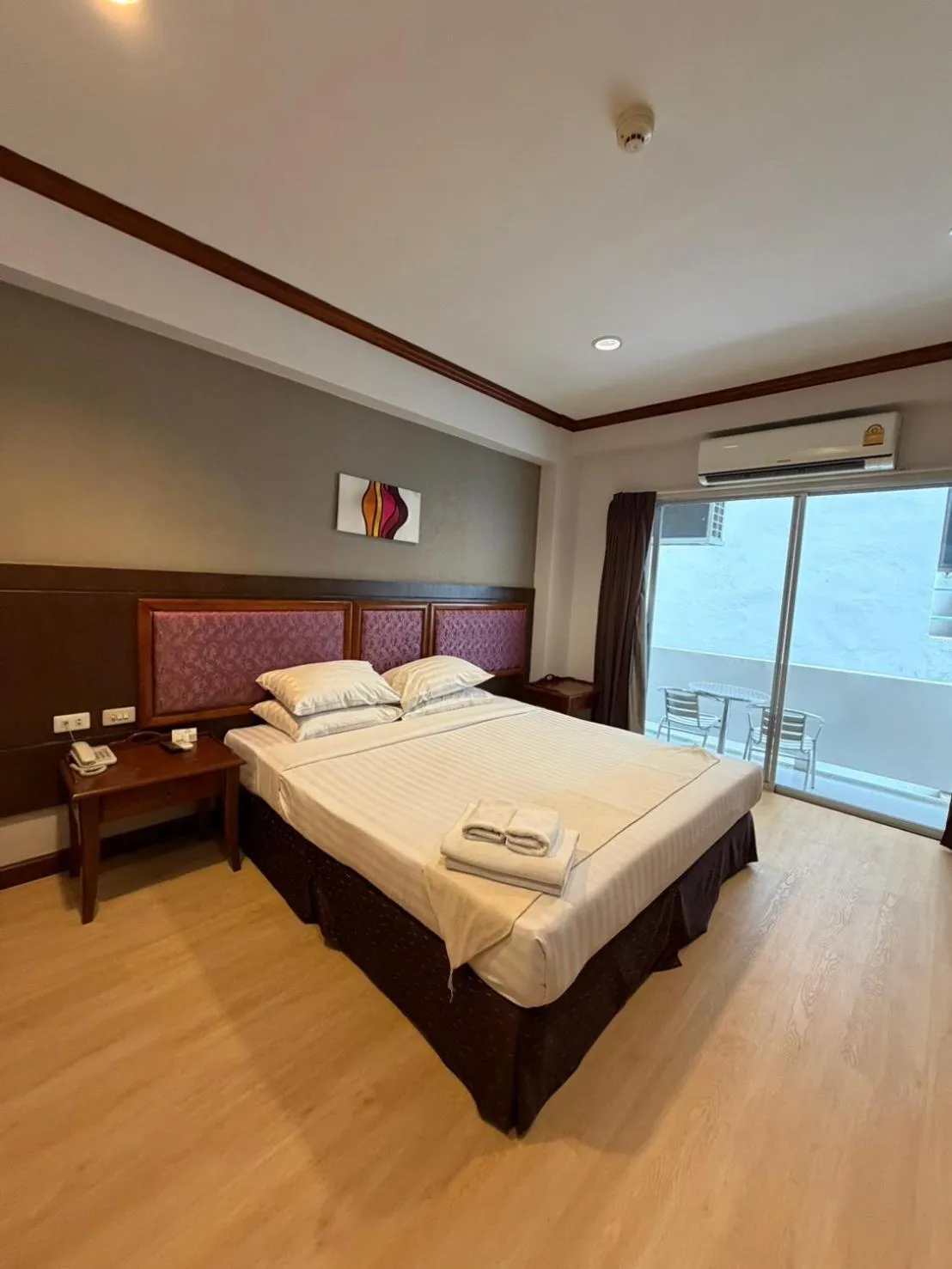 Bed in Inn House- SHA Extra Plus