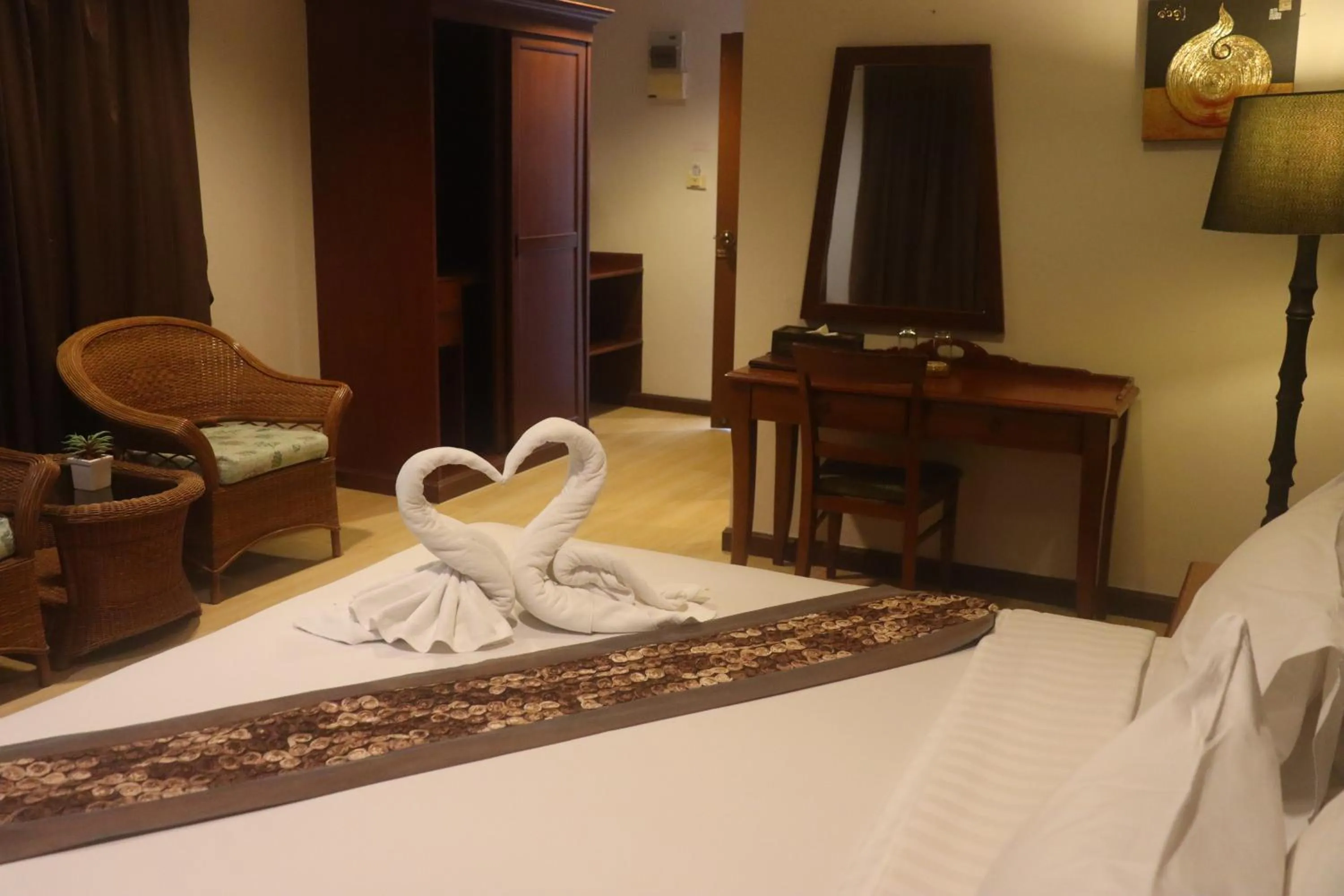 Bed in Inn House- SHA Extra Plus