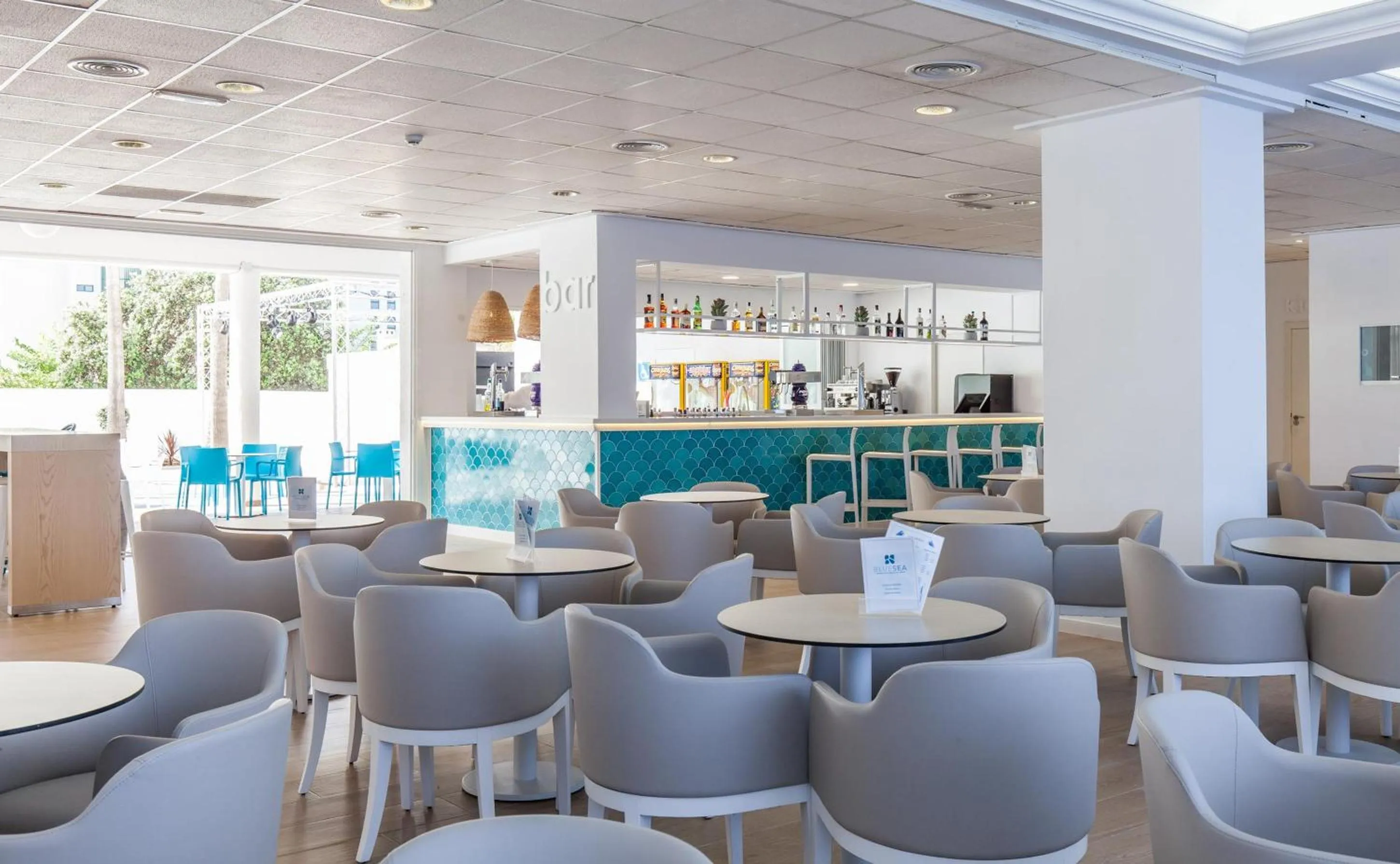 Lounge or bar in BLUESEA Gran Playa