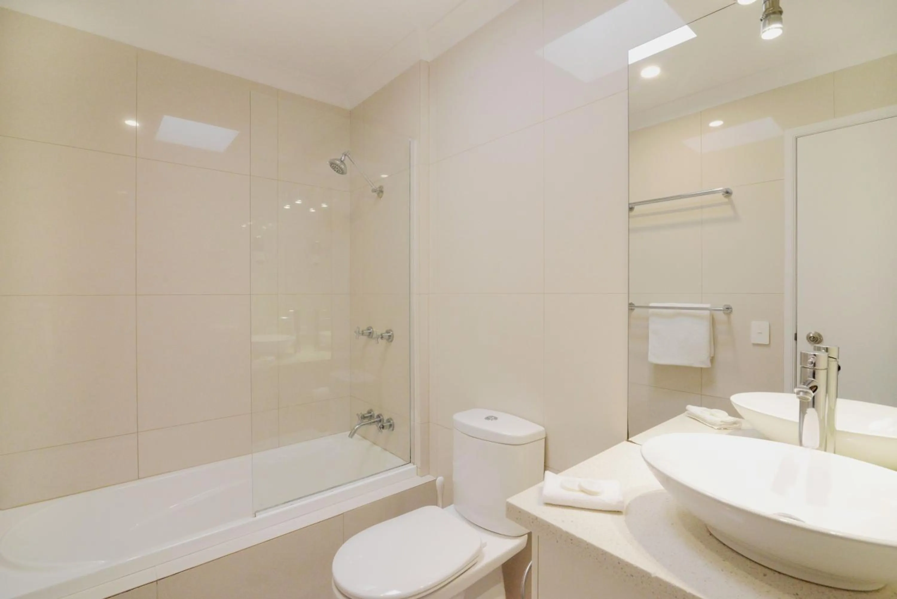 Shower in Noosa Entrance Waterfront Resort