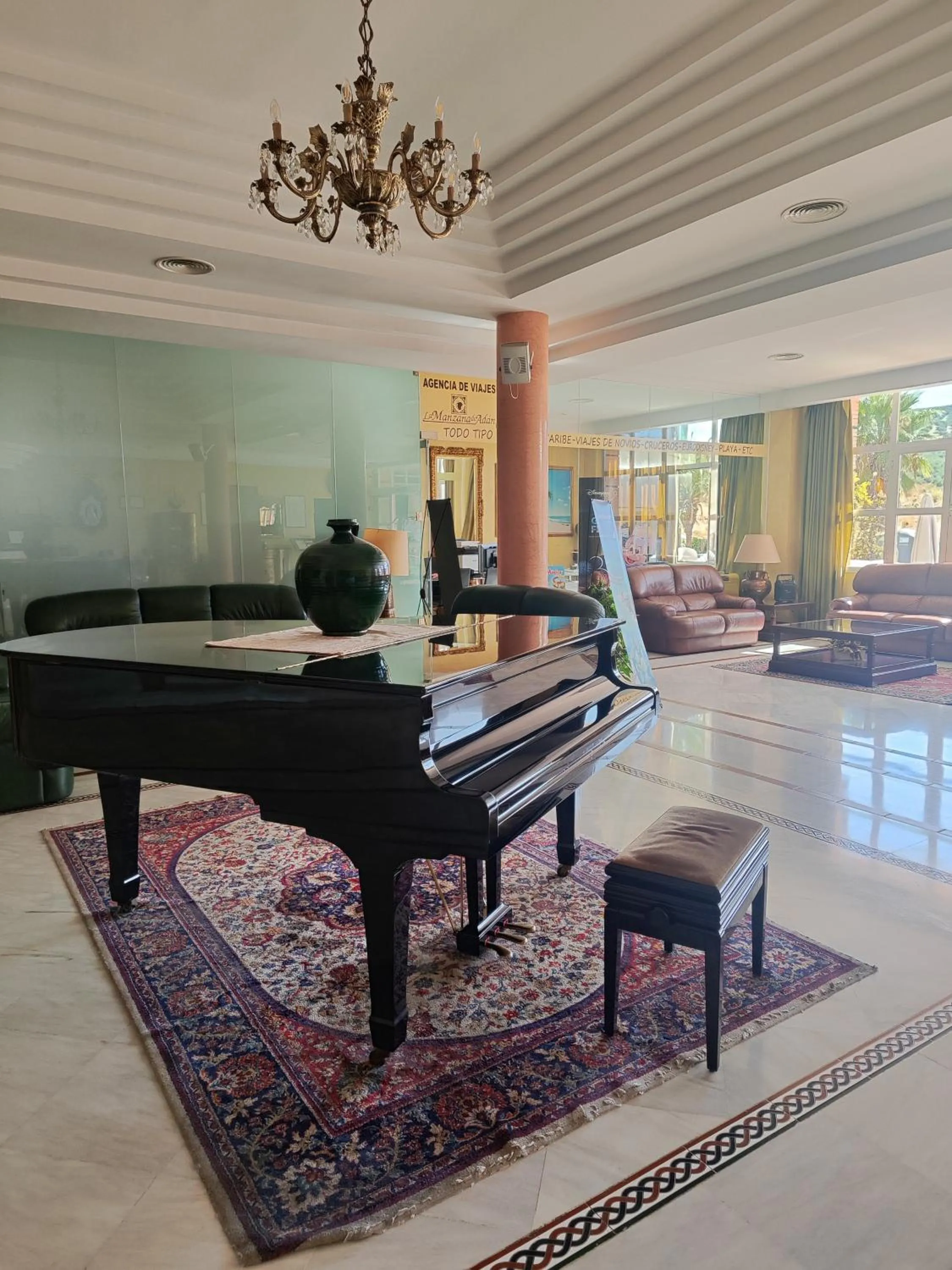 Lobby or reception in Los Bronces