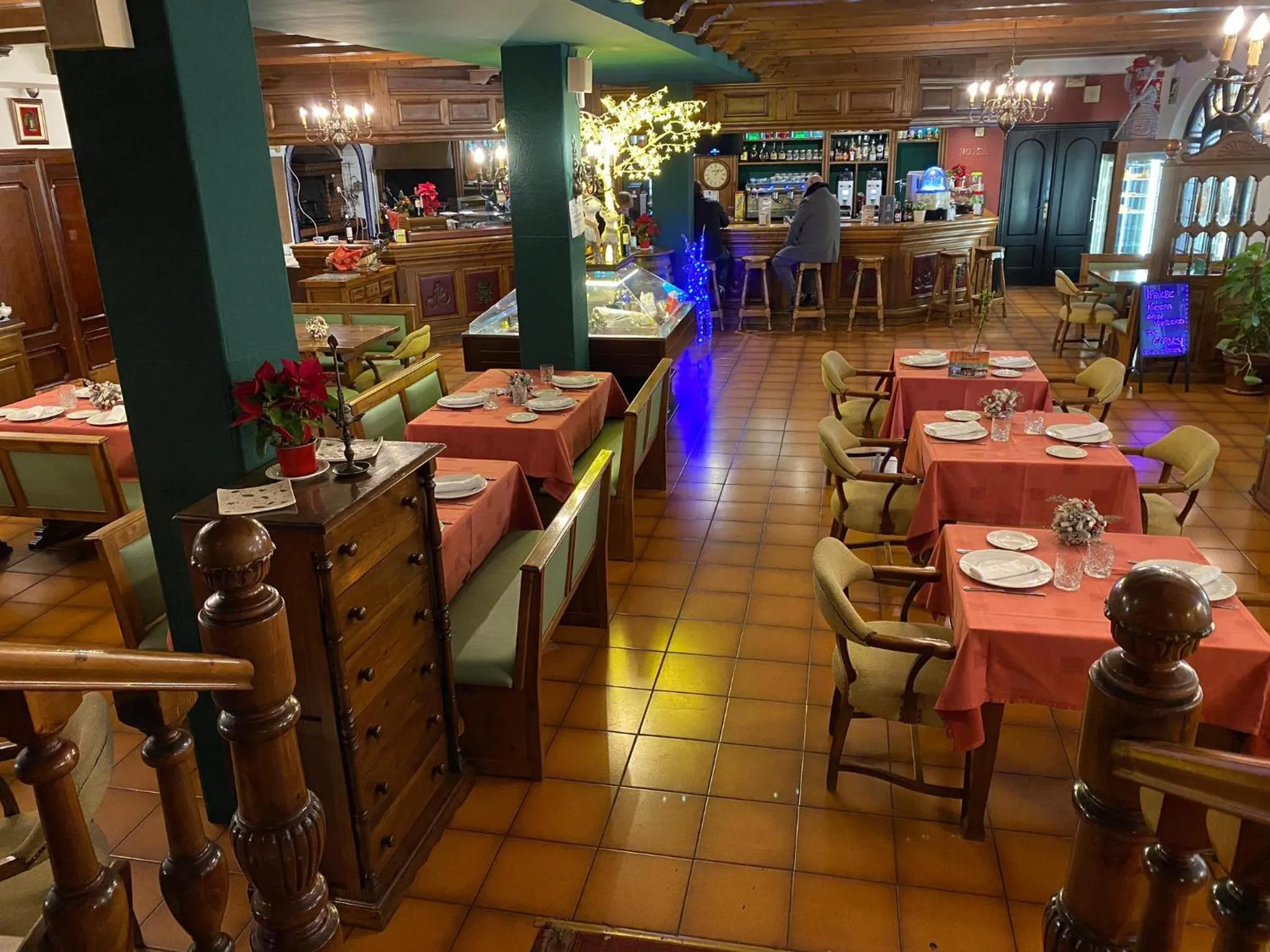 Restaurant/places to eat in Los Bronces