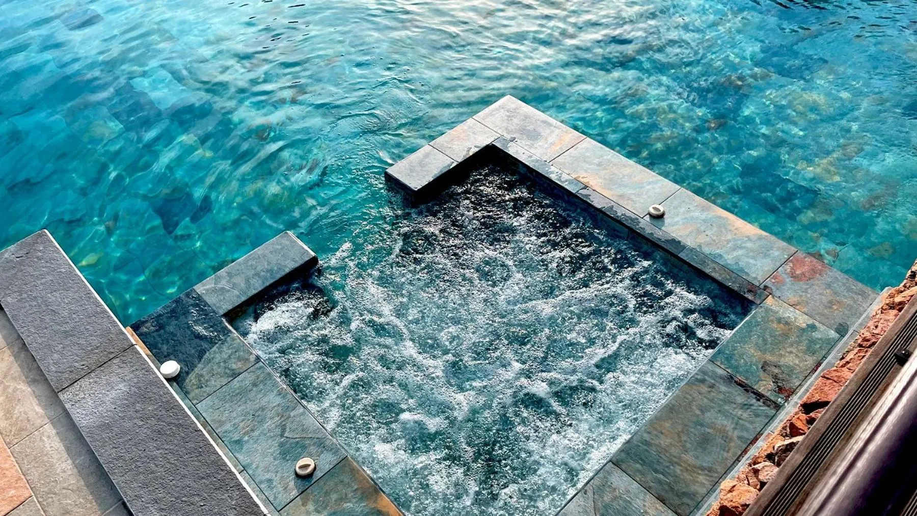 Hot Tub in Résidence U Pirellu