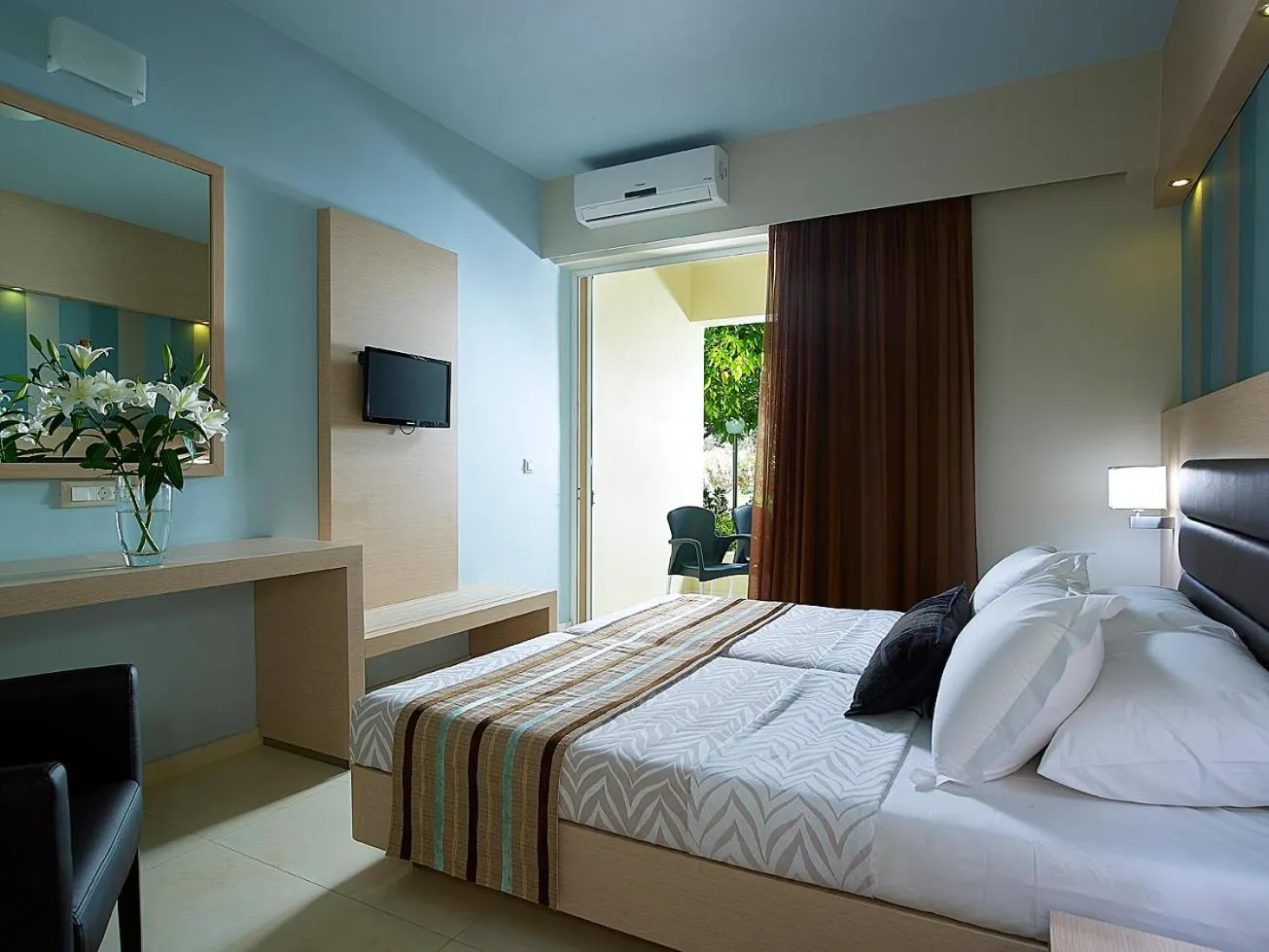 Bedroom, Bed in Eleftheria Hotel