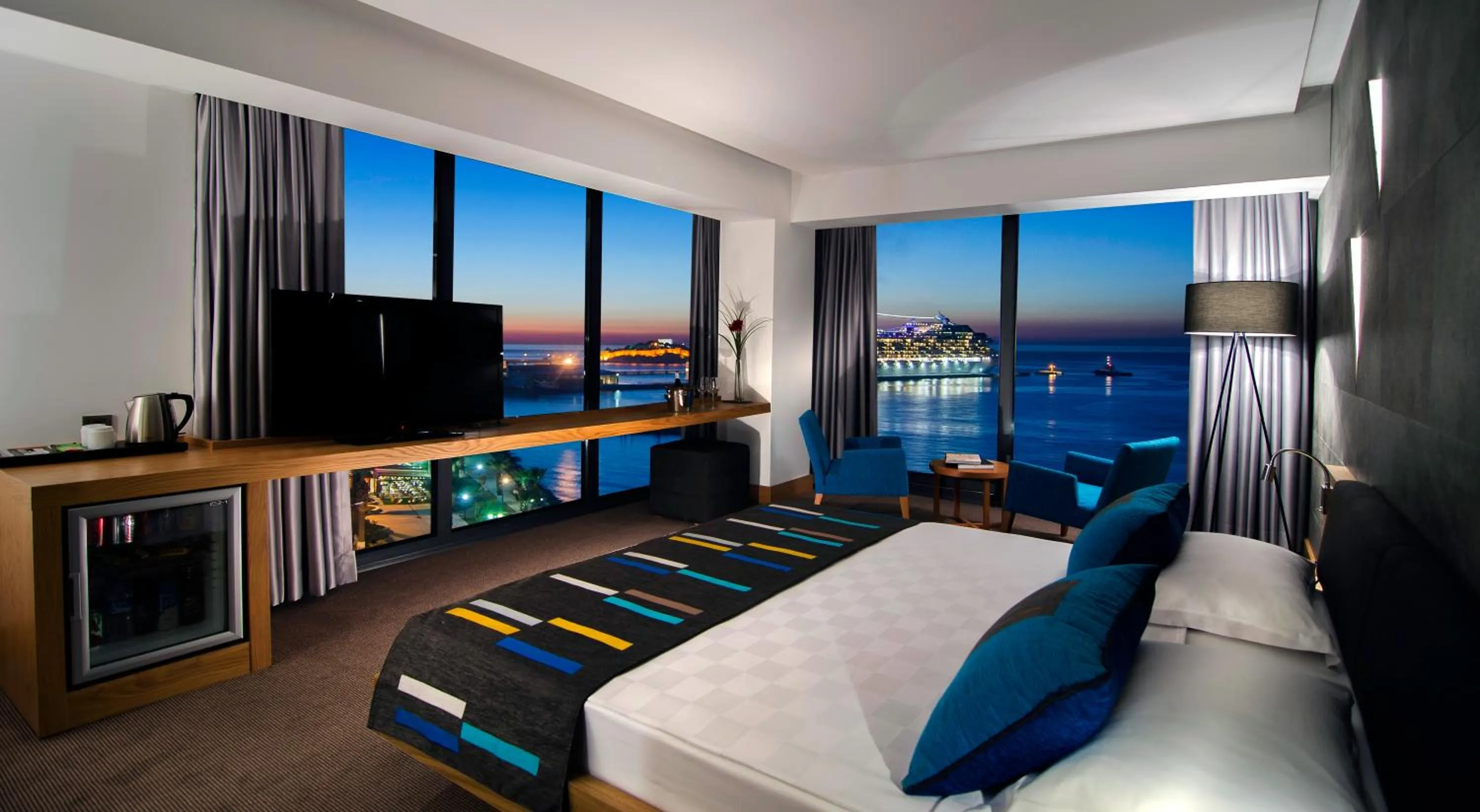 TV and multimedia, Bed in Ilayda Avantgarde Hotel