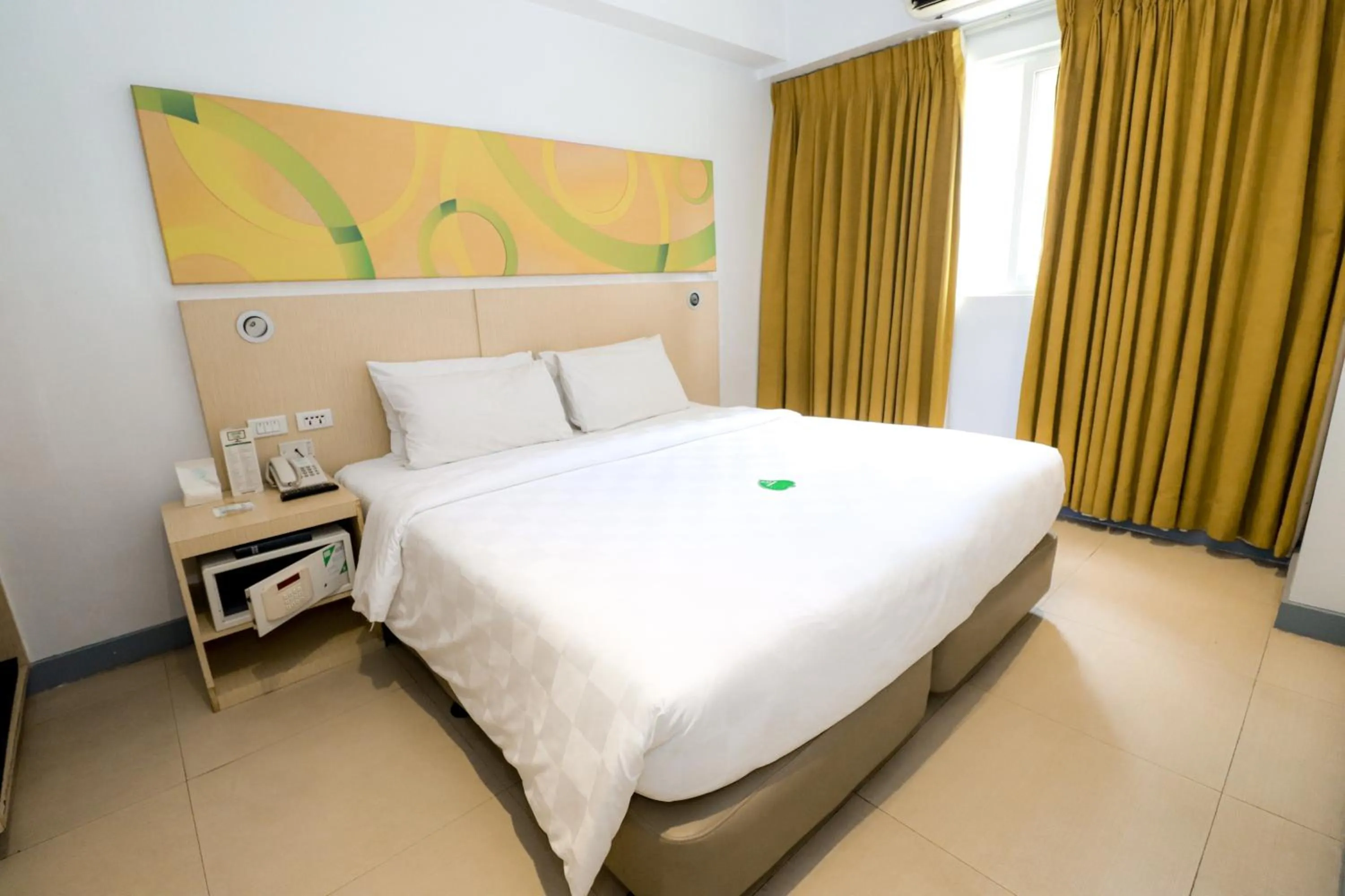 Bed in Go Hotels Ermita, Manila