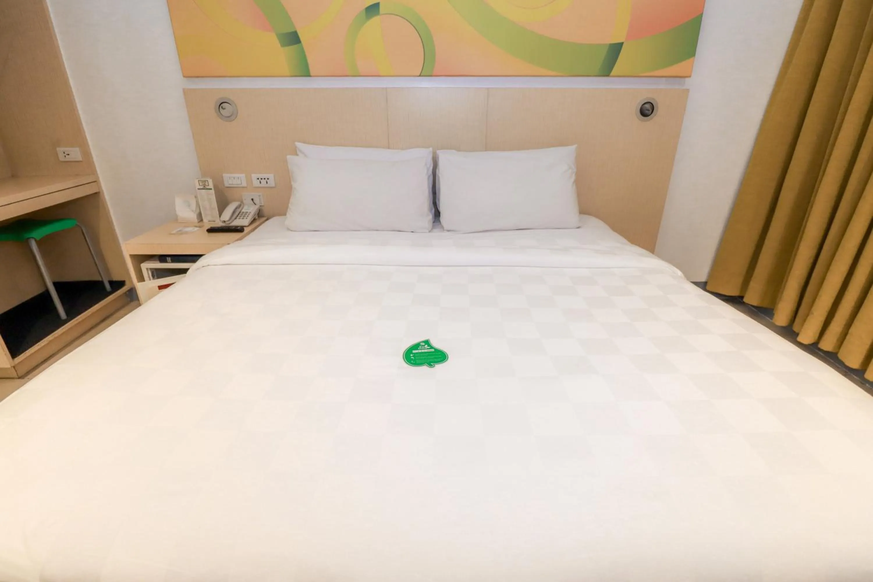 Bed in Go Hotels Ermita, Manila