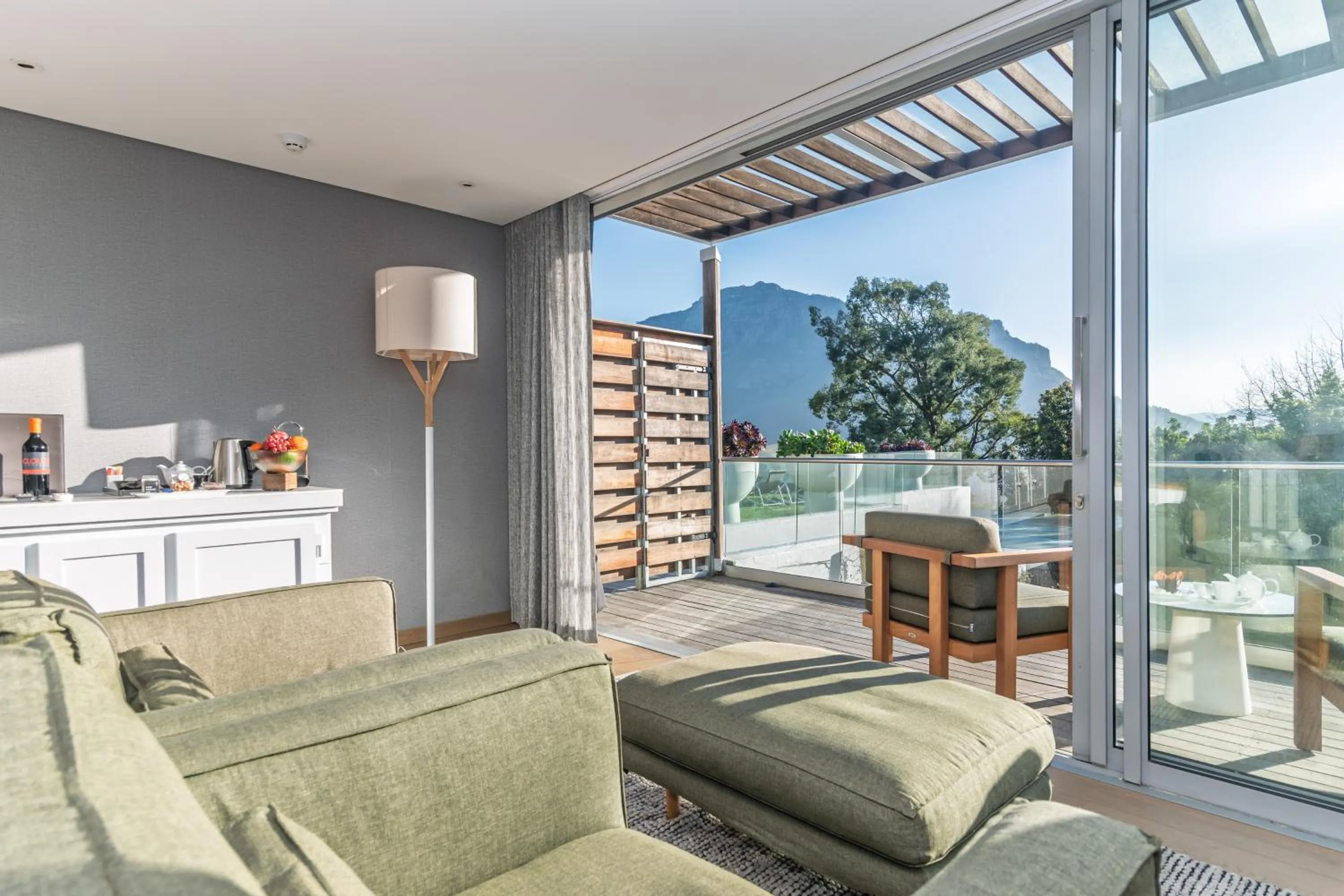 Day in Clouds Estate