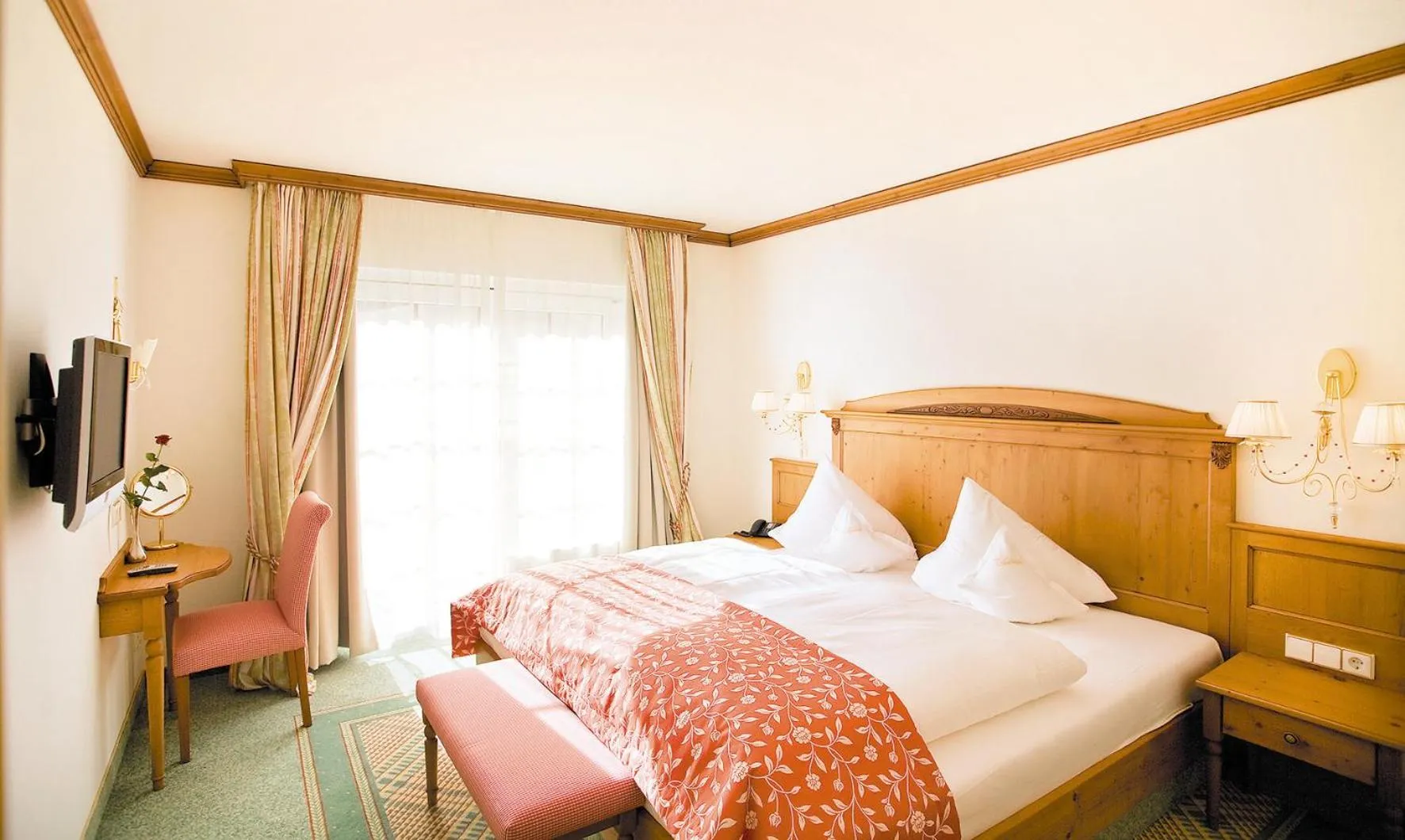 Decorative detail, Bed in Hotel Kesslermühle