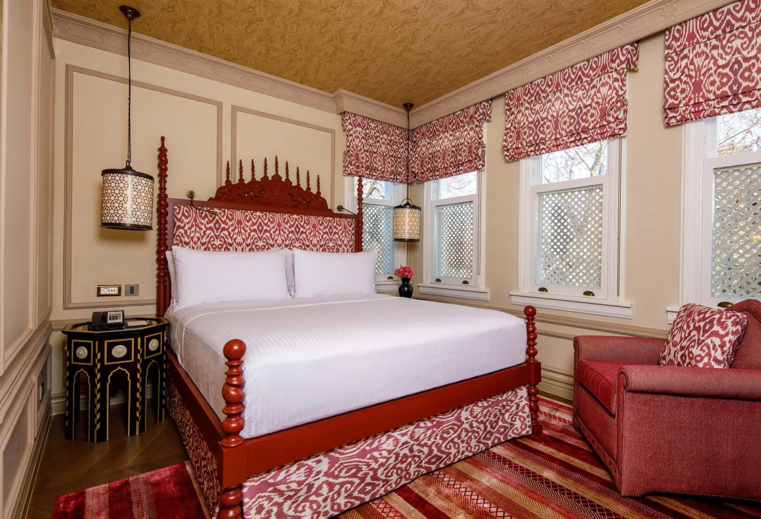 Bedroom, Bed in Hagia Sofia Mansions Istanbul, Curio Collection by Hilton