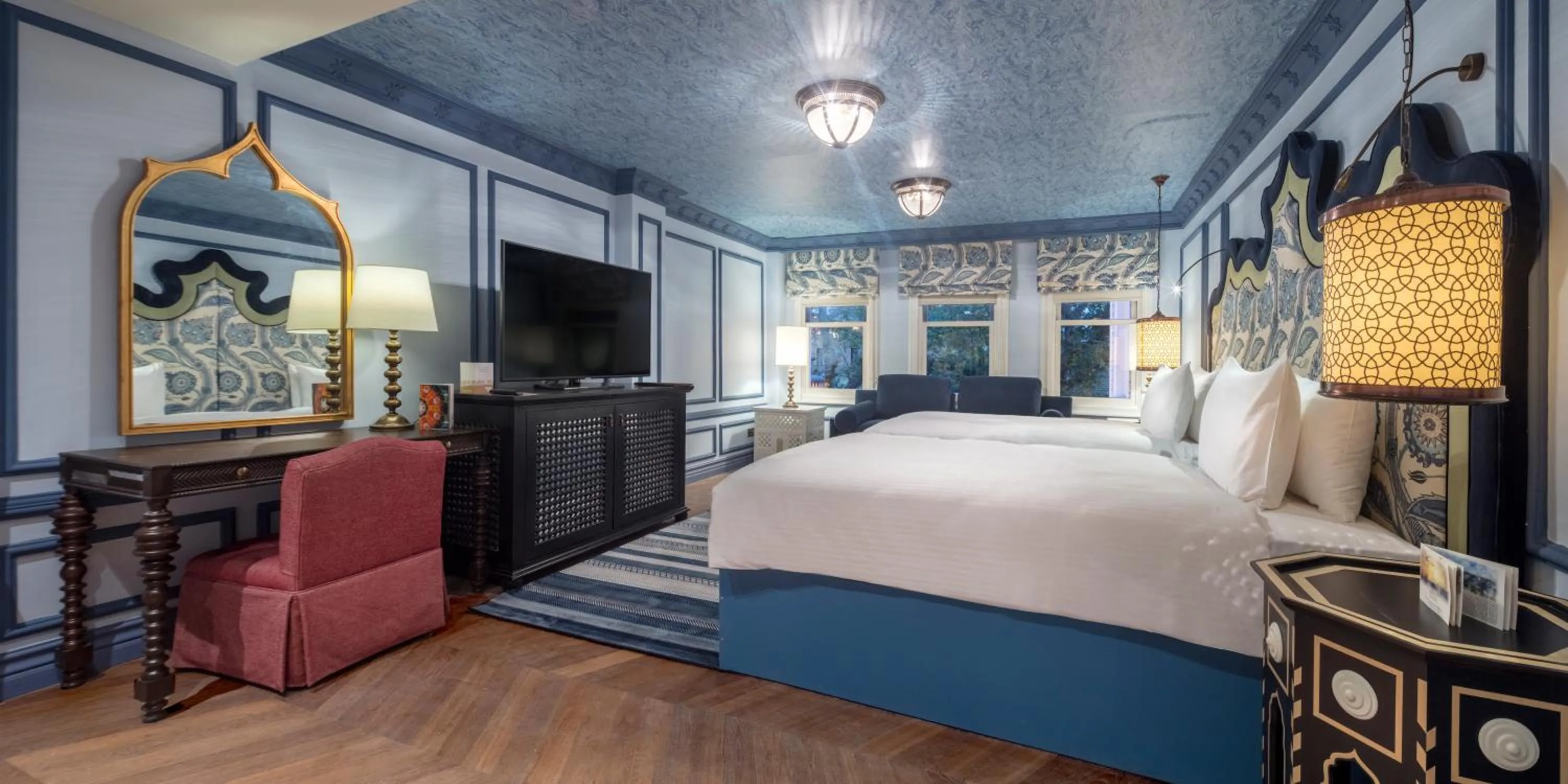 Bedroom, Bed in Hagia Sofia Mansions Istanbul, Curio Collection by Hilton