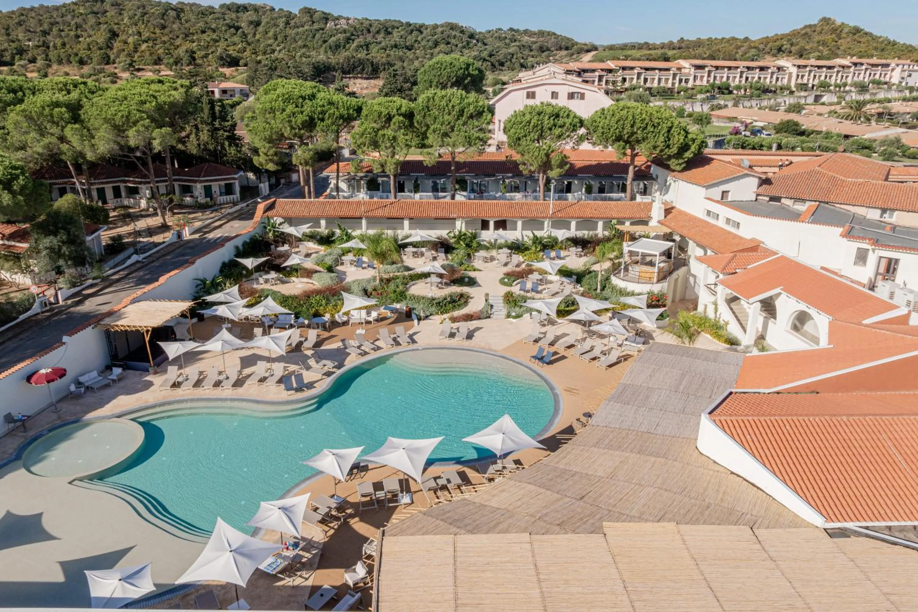 Swimming pool in Club Esse Cala Bitta