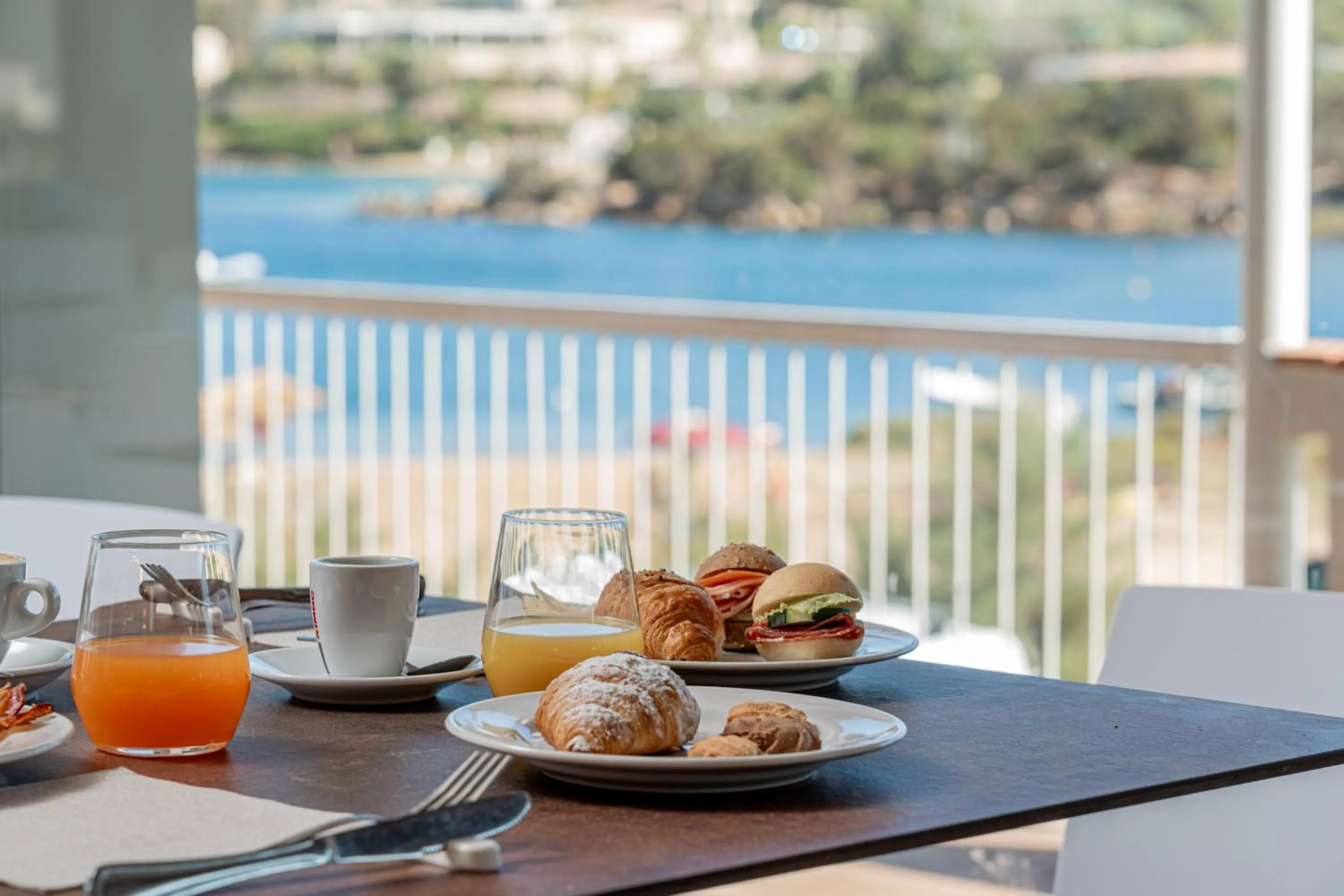 Breakfast in Club Esse Cala Bitta