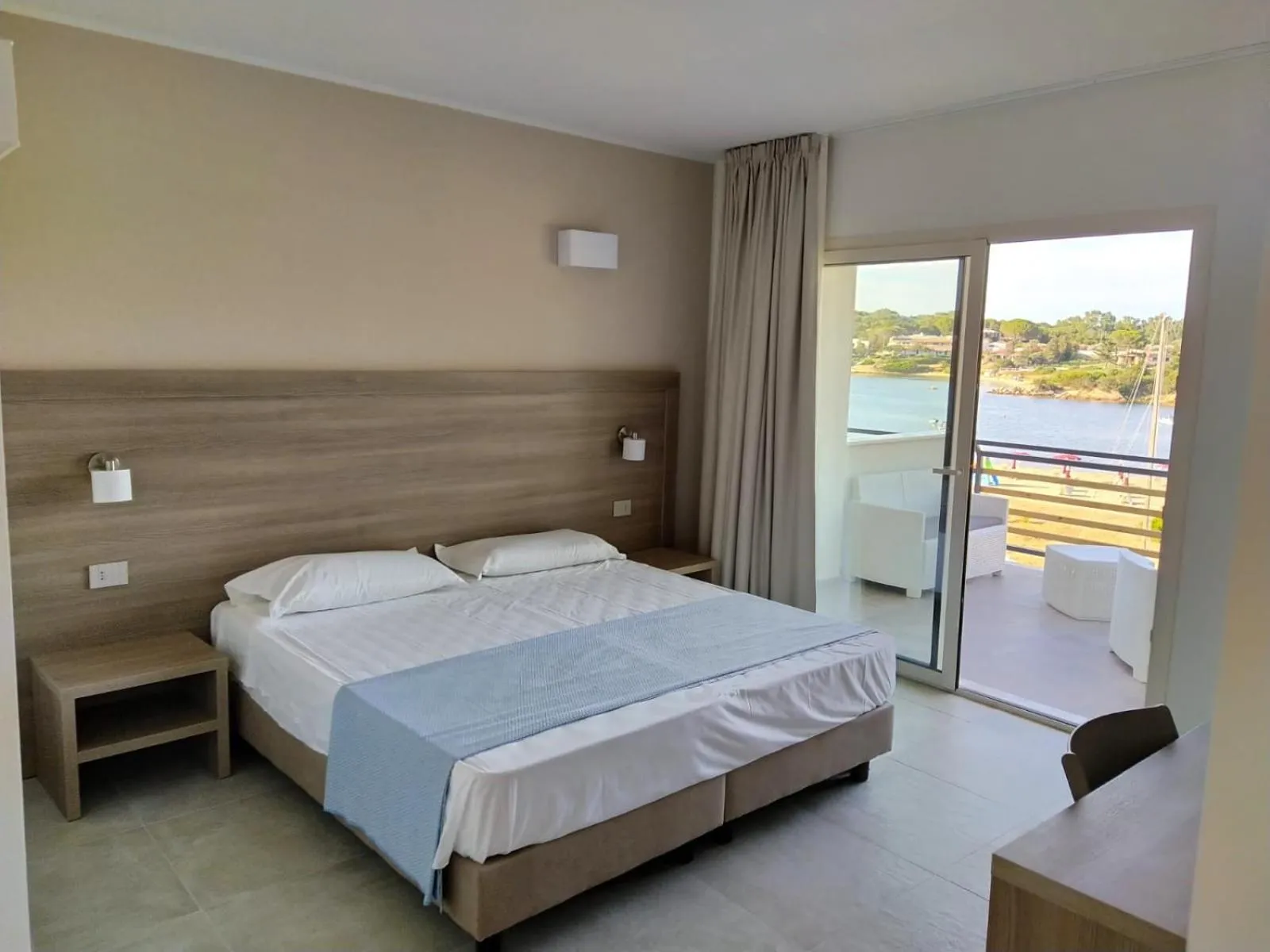 View (from property/room), Bed in Club Esse Cala Bitta