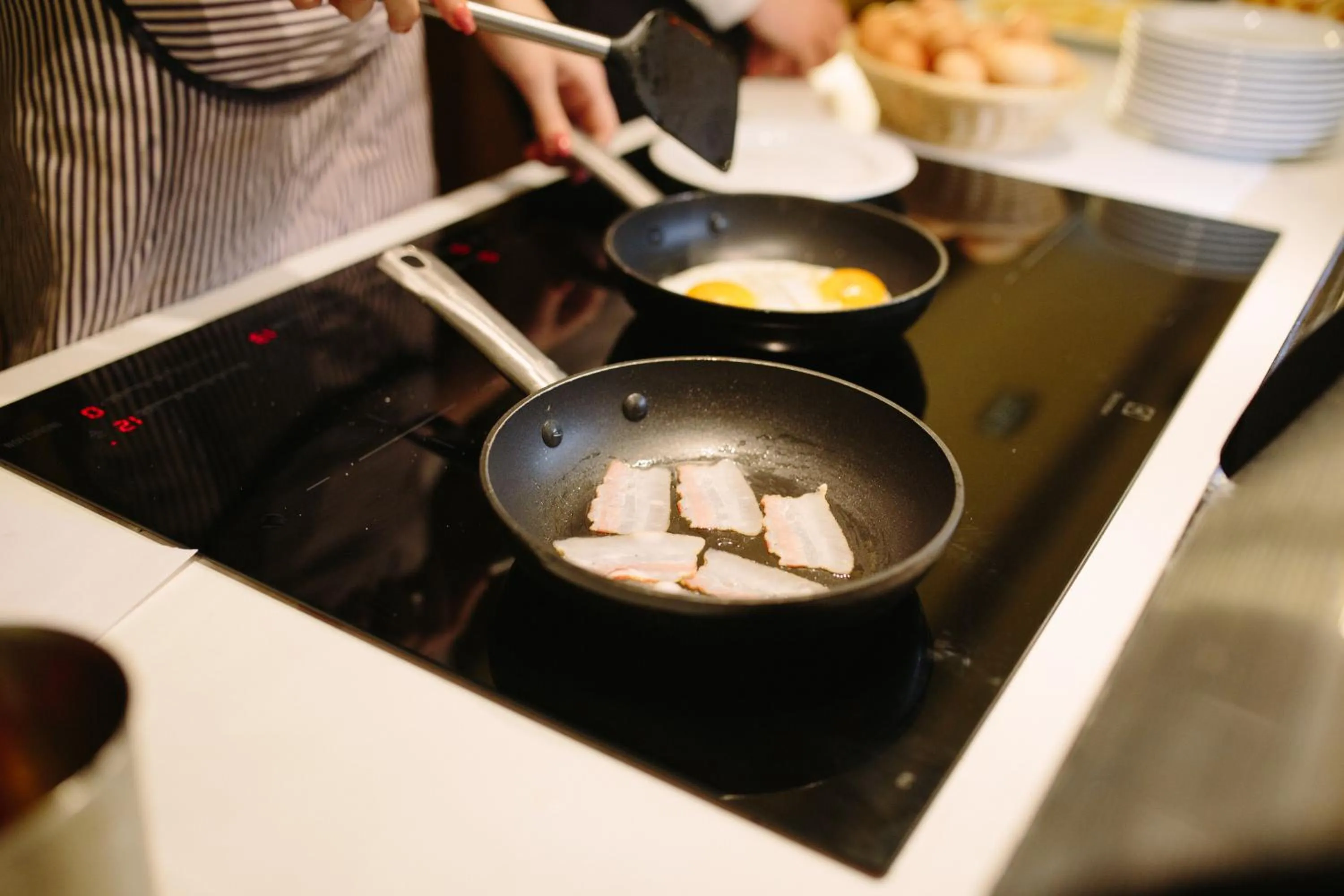 Food and drinks in IMPIQ Hotel