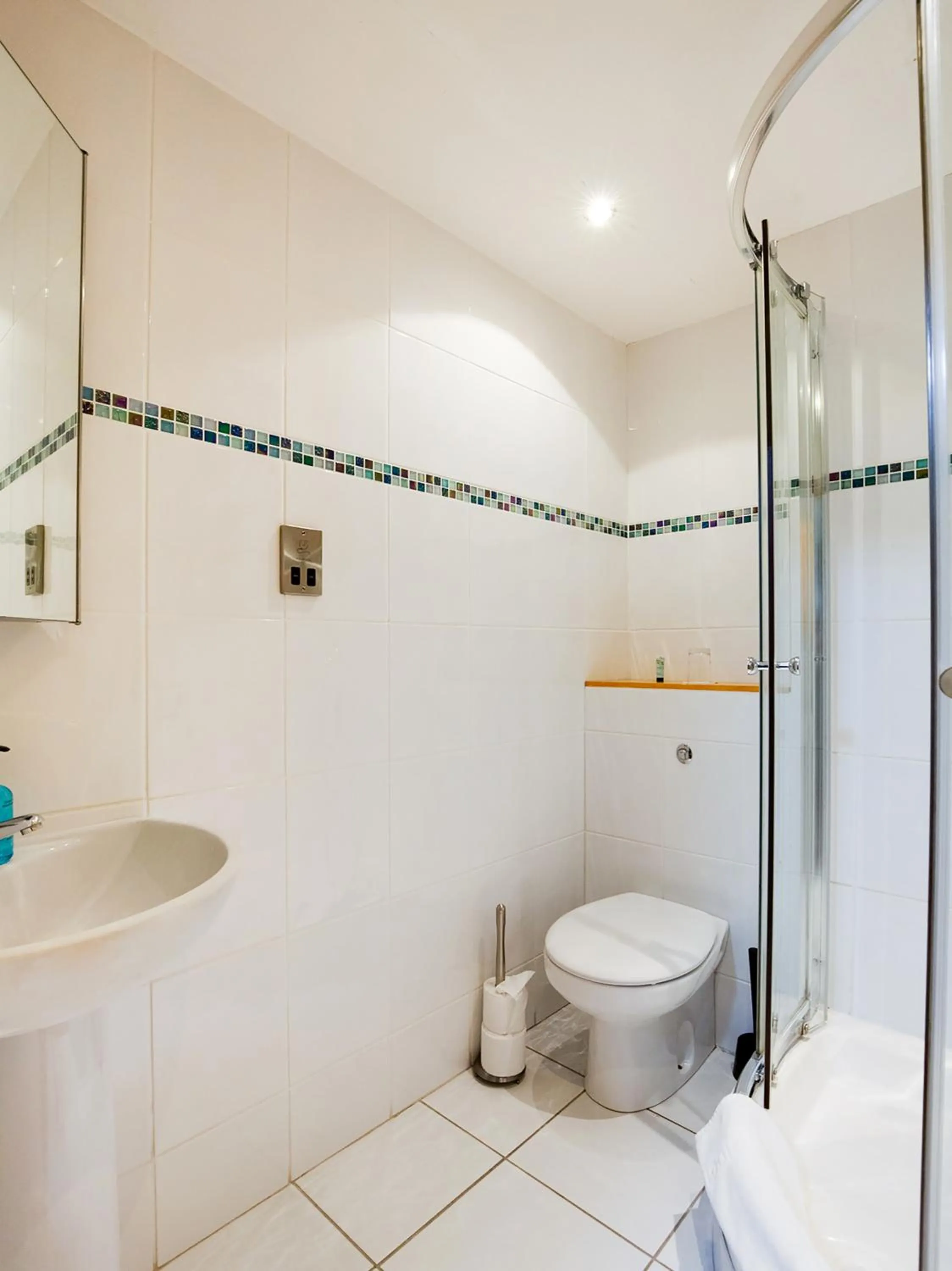 Bathroom in Auld Mill House Hotel