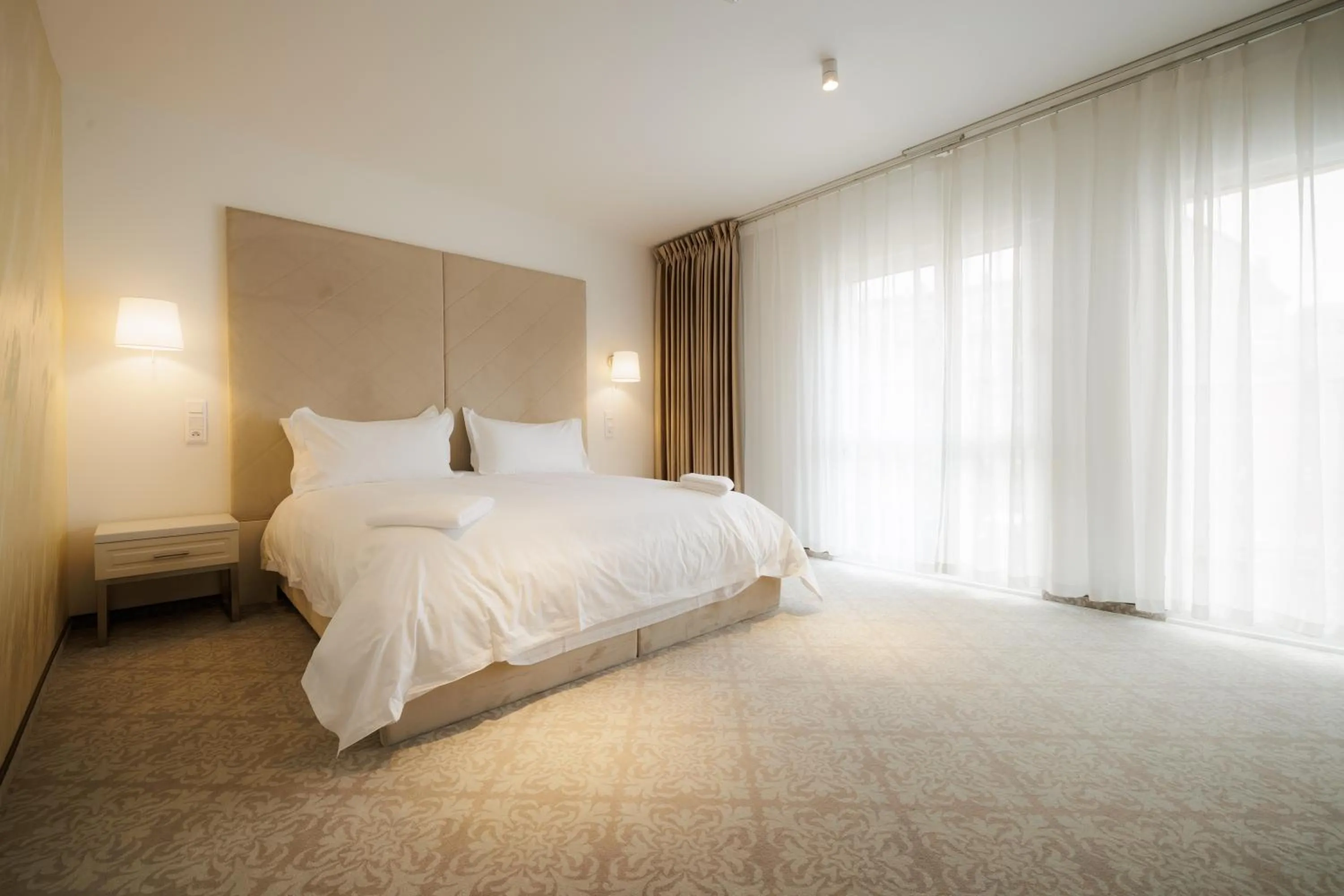 Photo of the whole room, Bed in Hotel Arcade