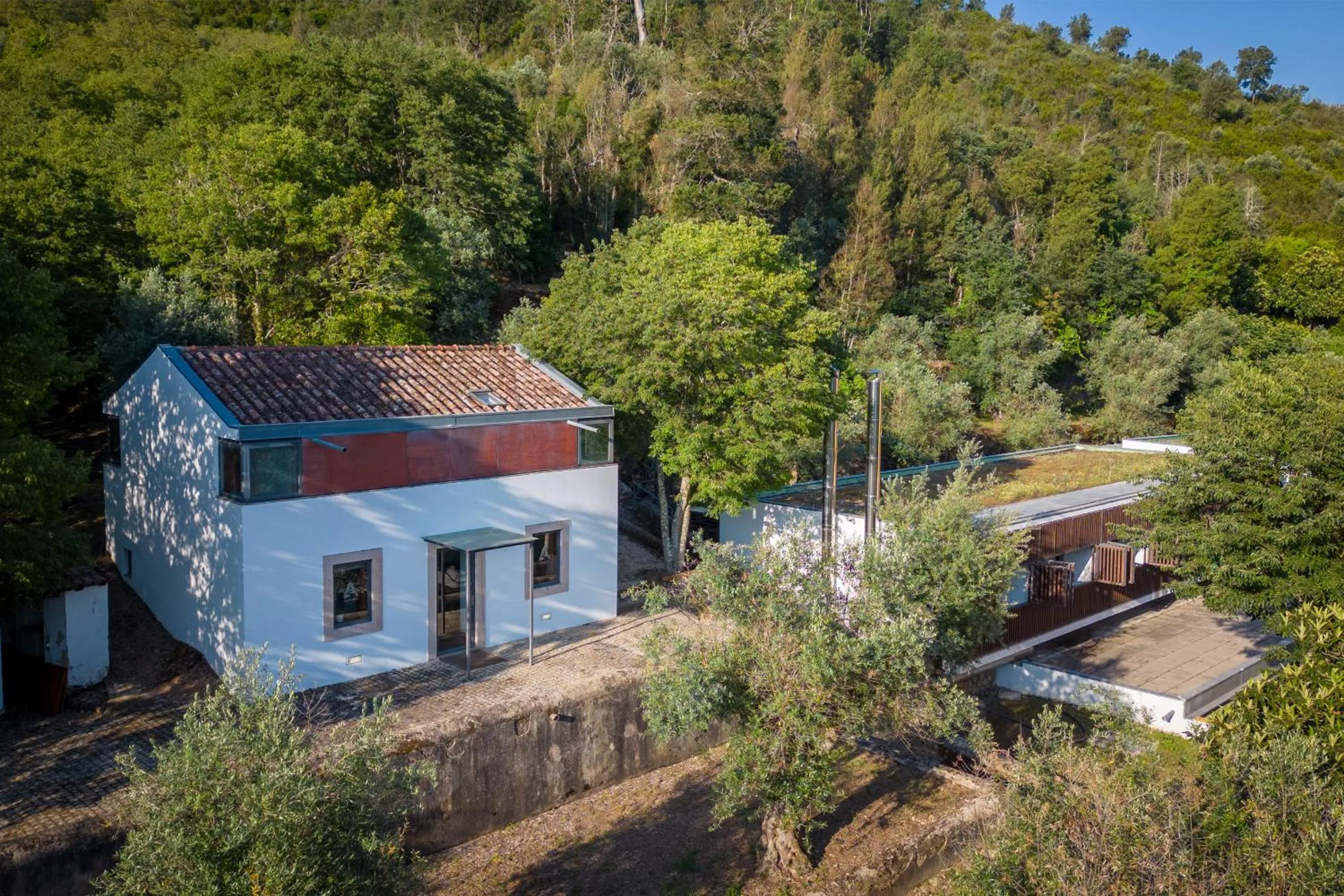 Property building in Alamal River Club