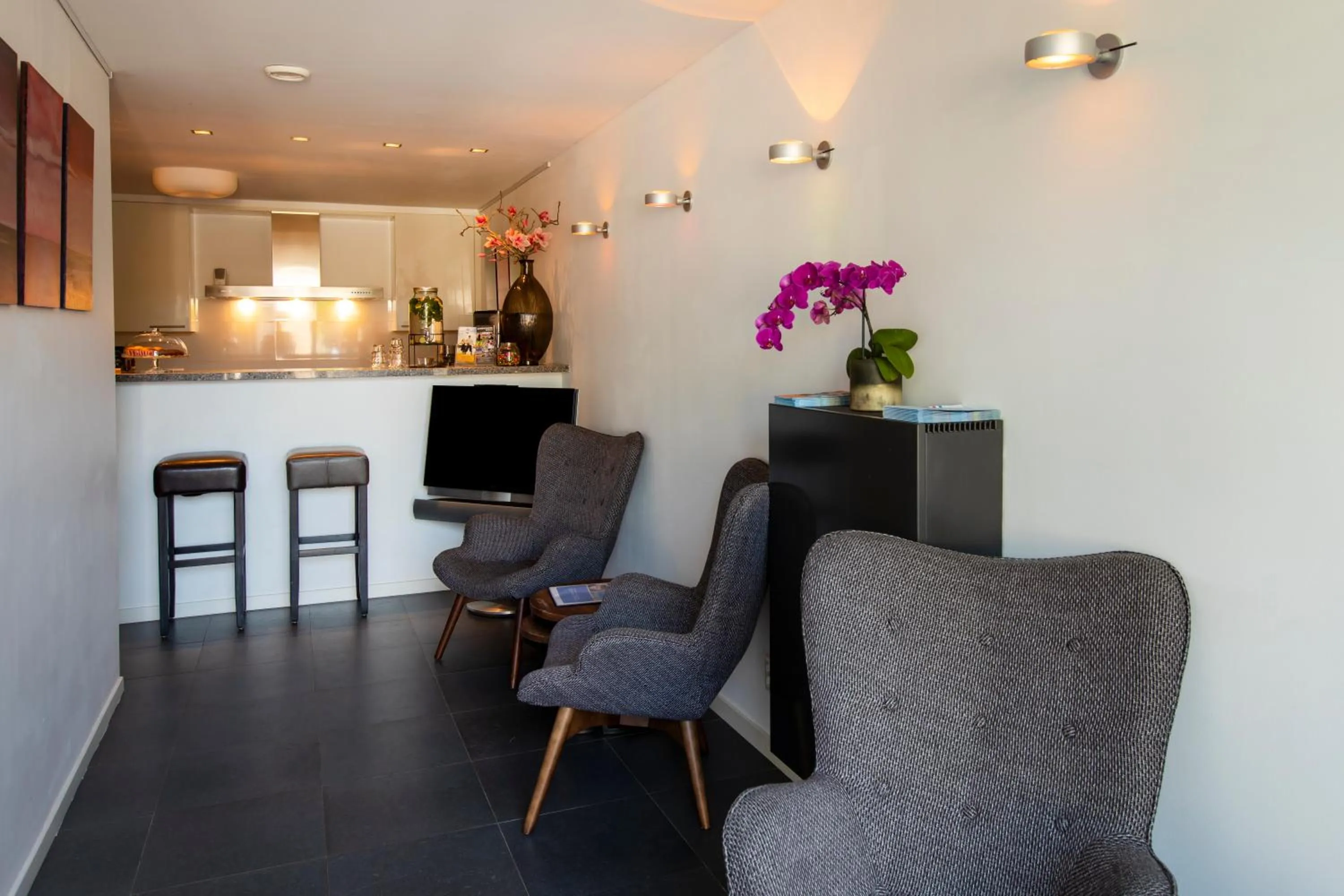 Seating area in Hotel La Rosa Amsterdam Beach