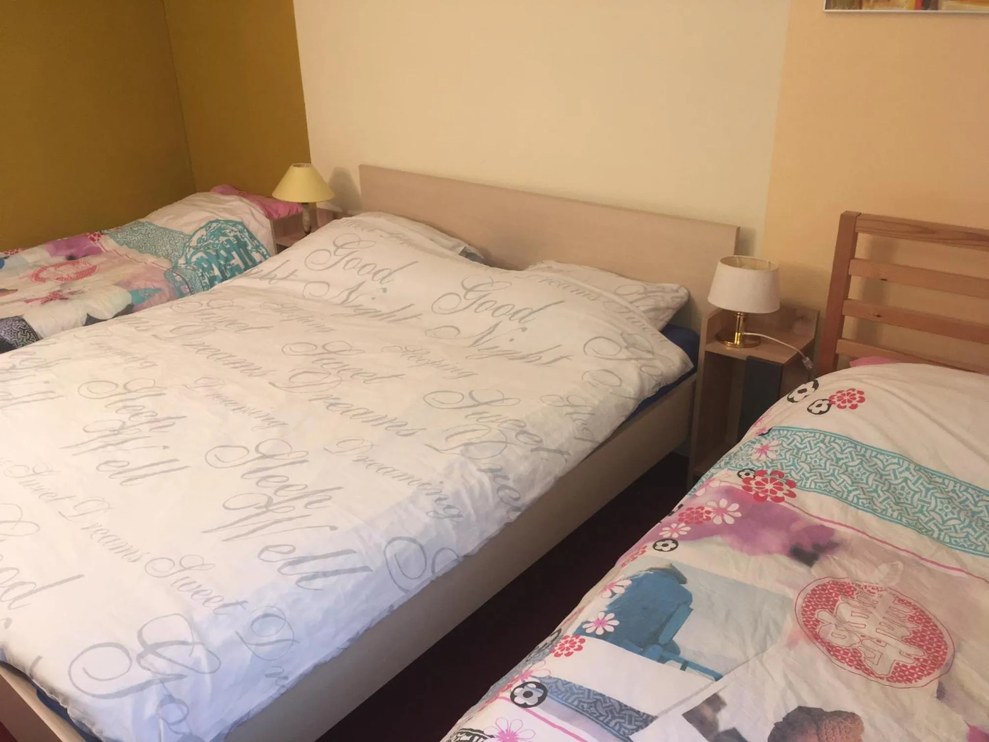 Bed in Wim's Place Schiphol Amsterdam Airport