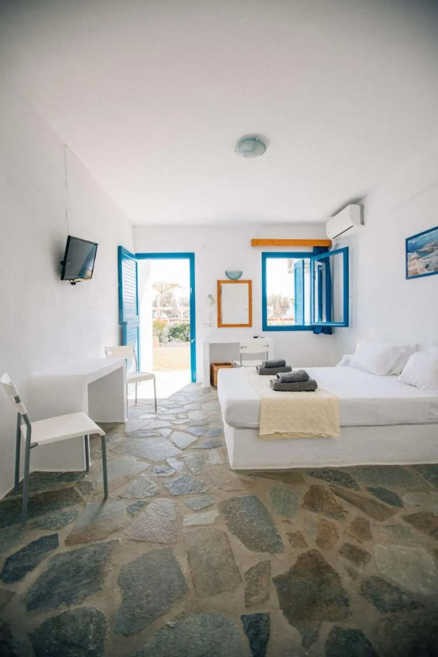 Bed in Lagada Beach Hotel