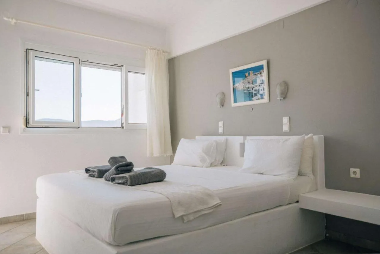 Bed in Lagada Beach Hotel