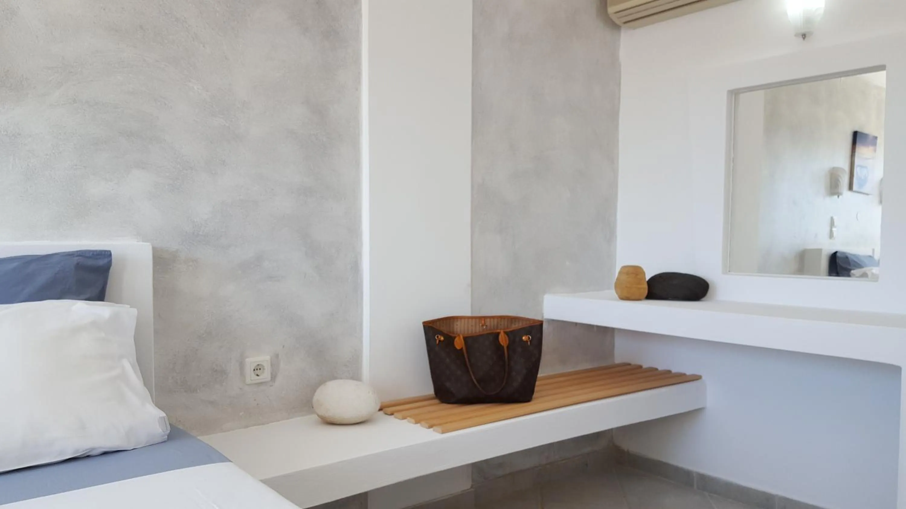 Decorative detail, Bed in Lagada Beach Hotel