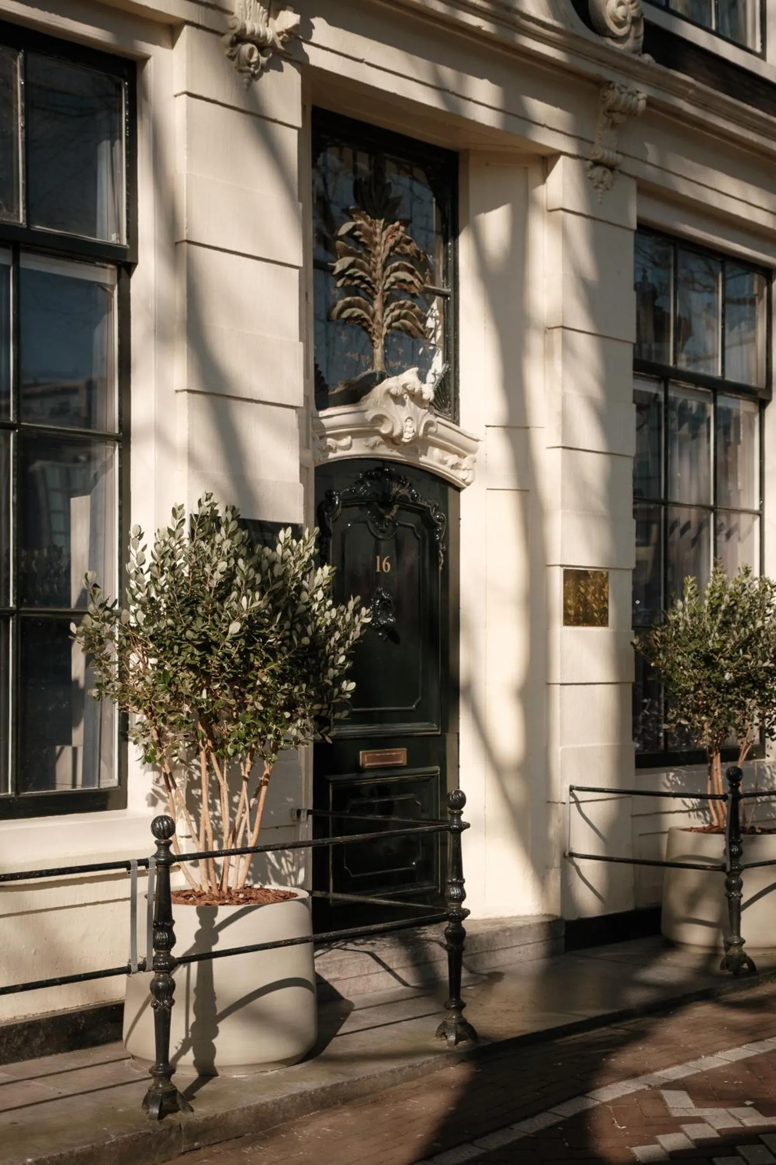 Facade/entrance in Adam's Canal House