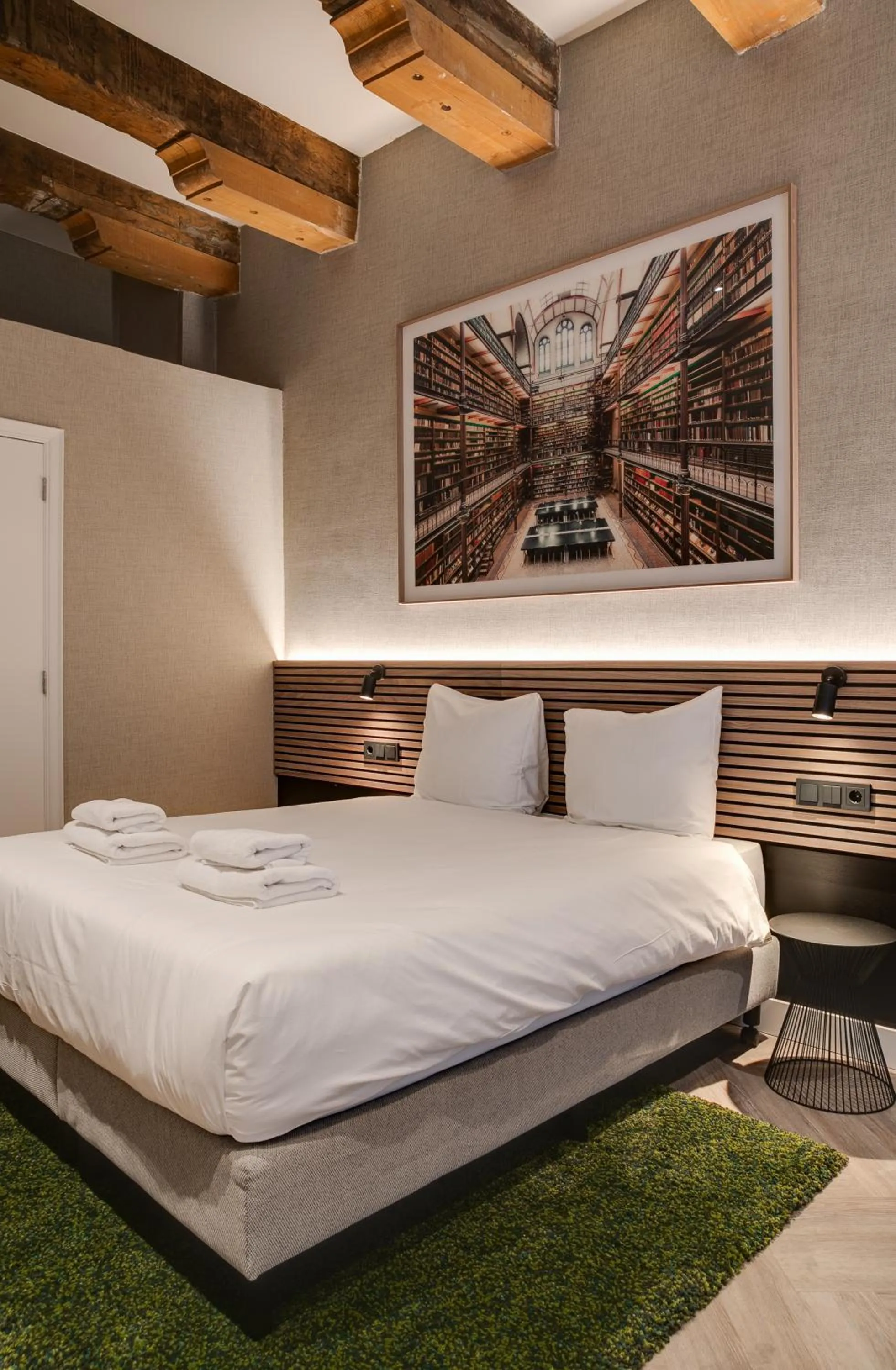 Deluxe Double Room in Adam's Canal House