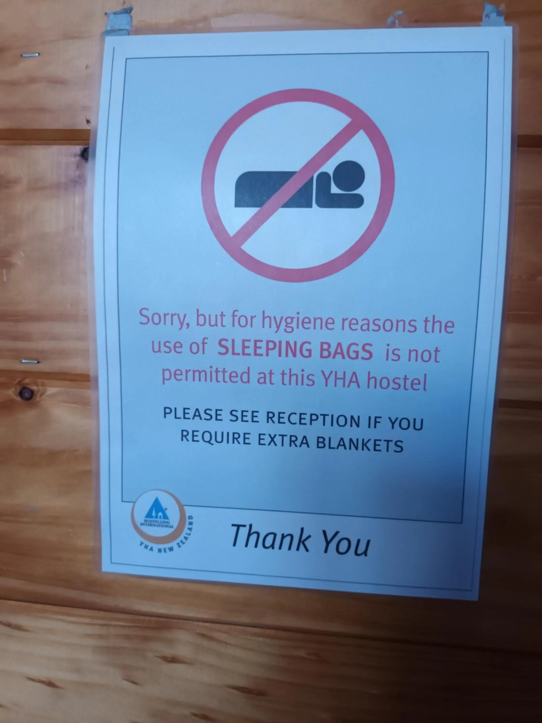 Bed in JunoHall Backpackers