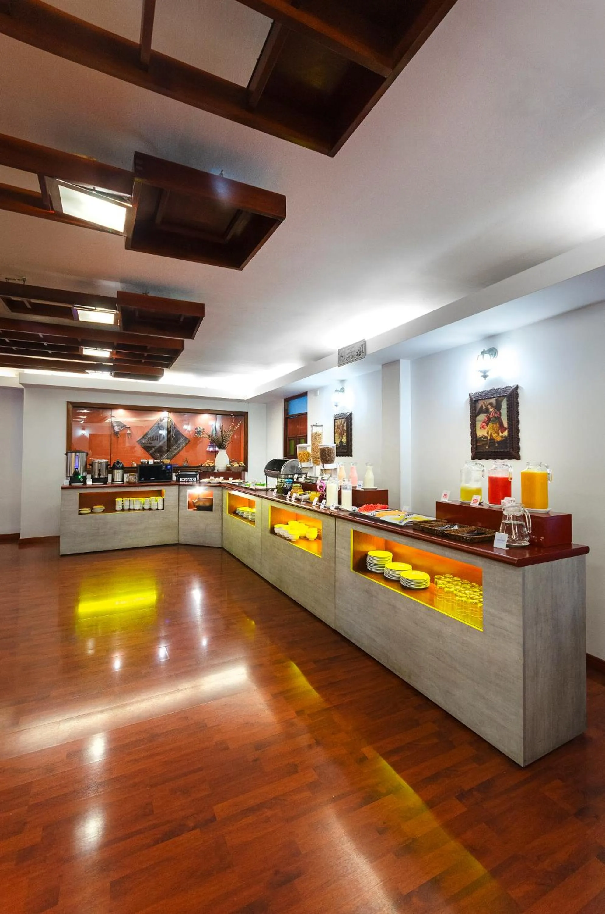 Food and drinks in Conde de Lemos Hotel