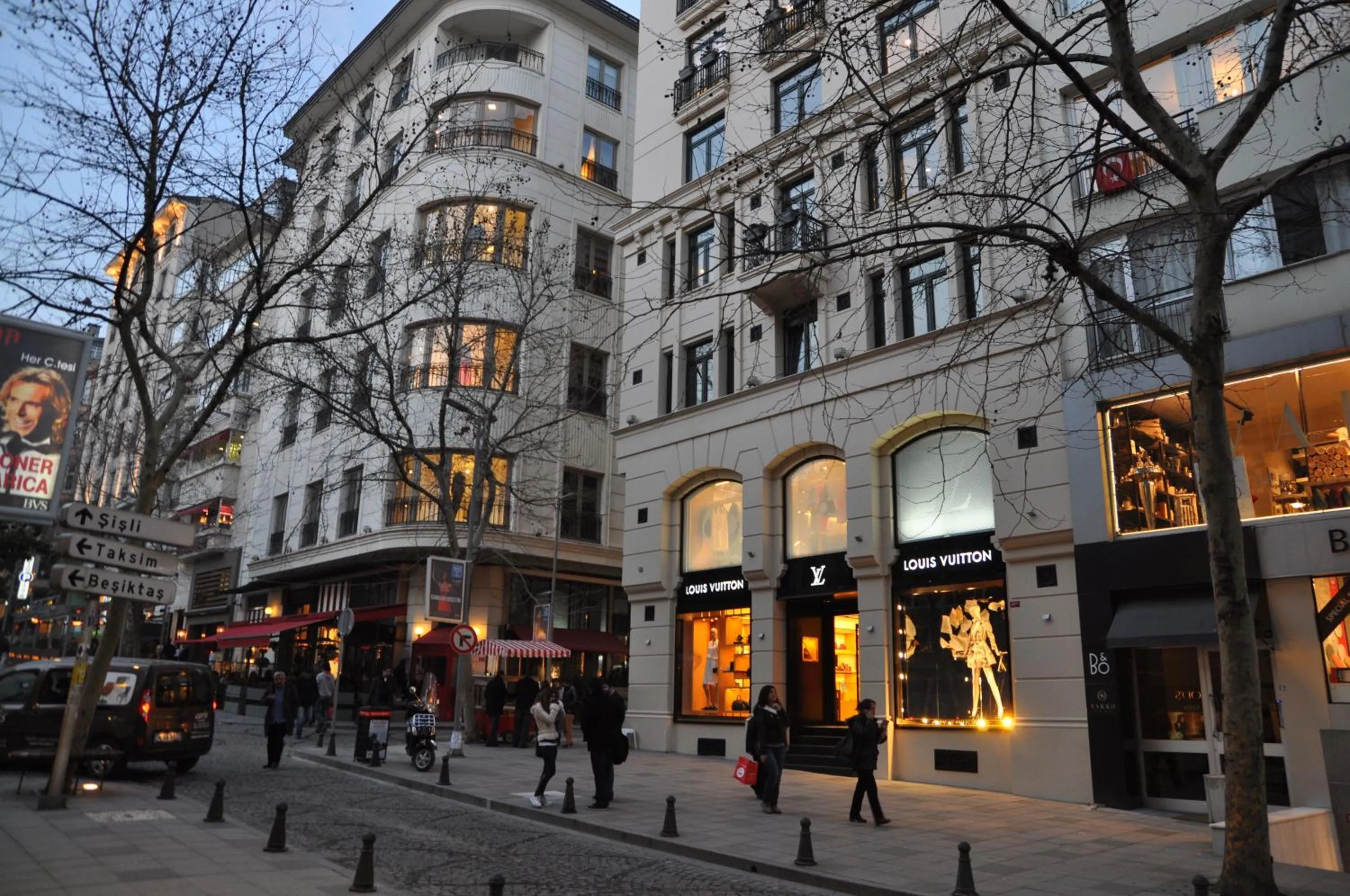 Shopping Area in Jazz Hotel Nisantasi