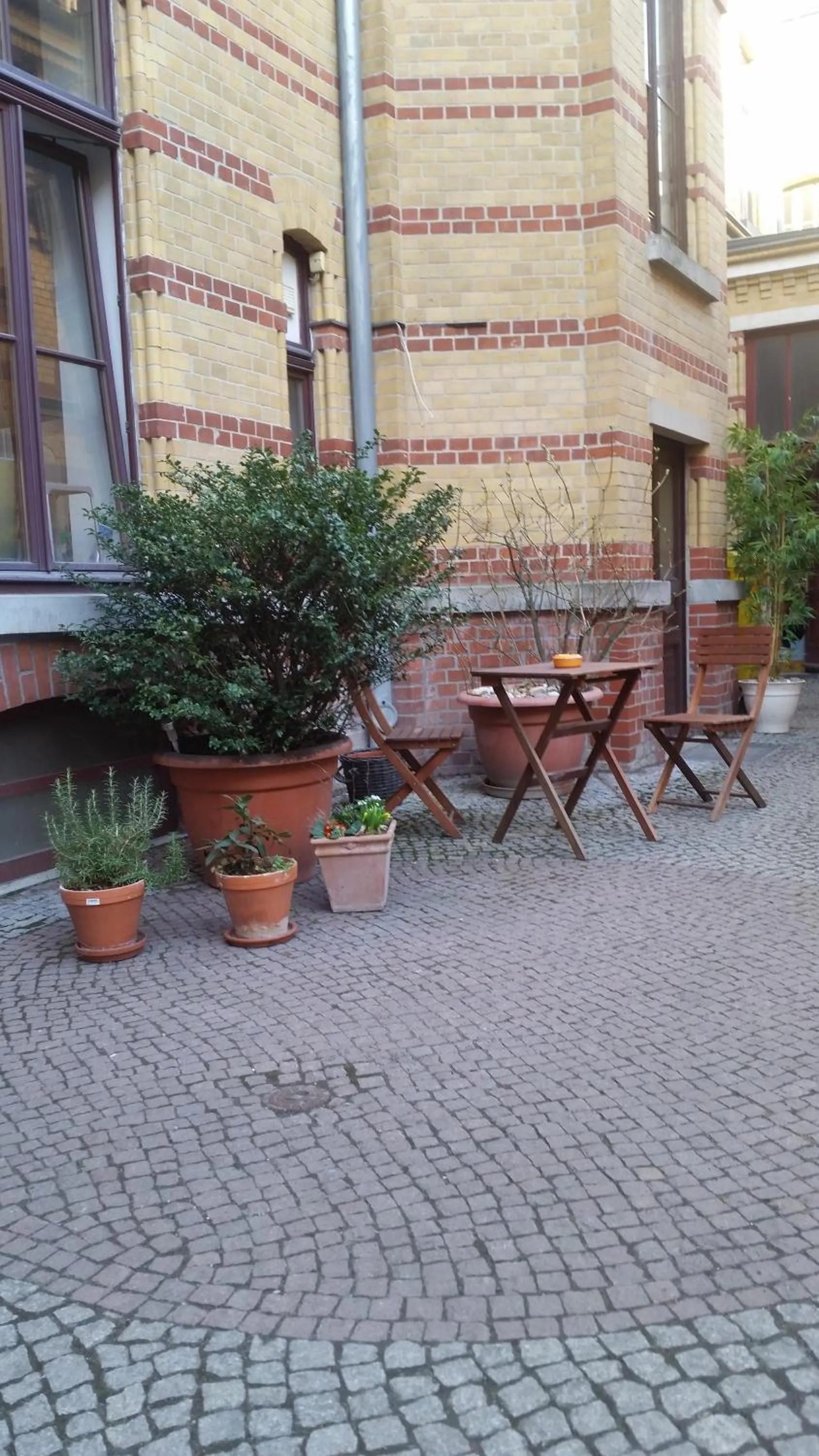 Patio in Gwuni Mopera