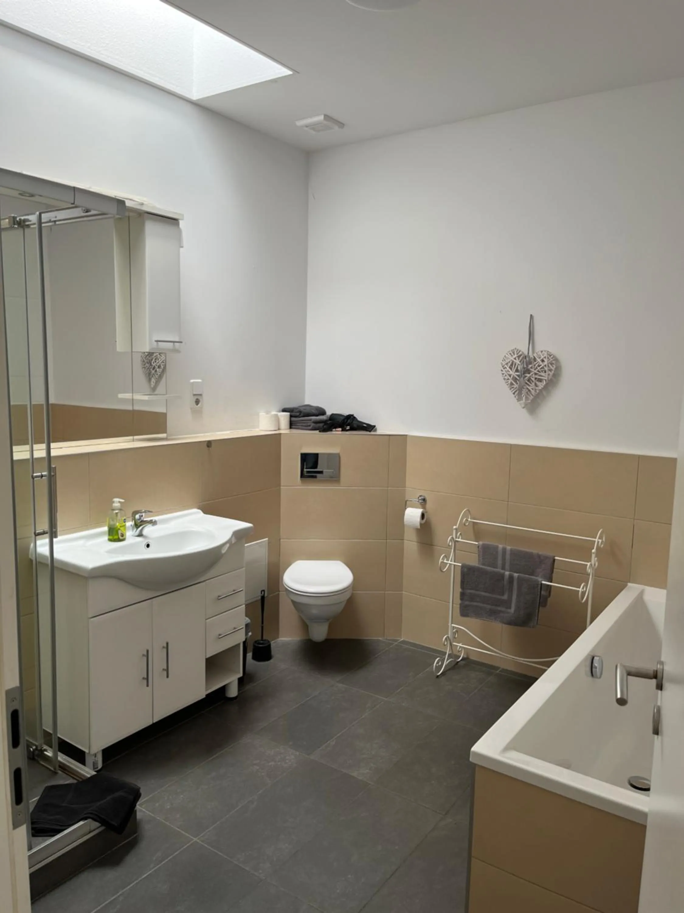 Bathroom in Gwuni Mopera