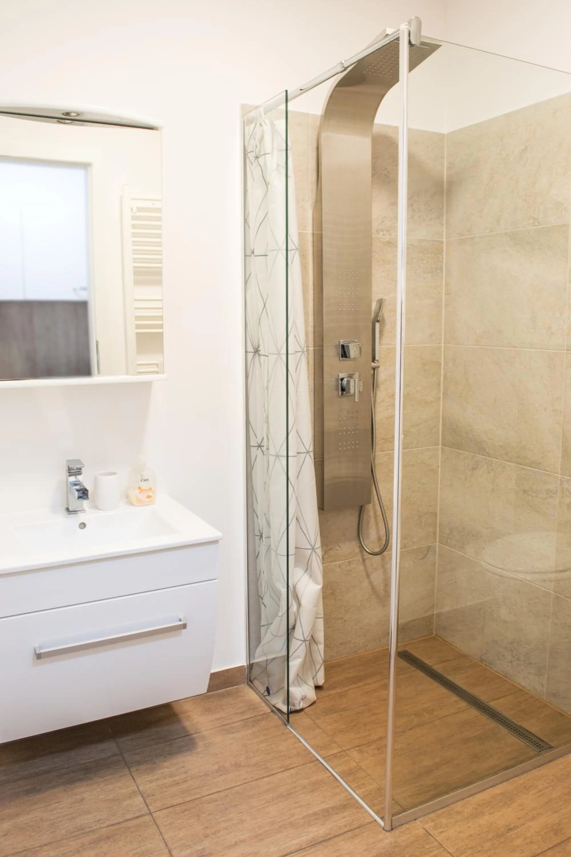 Shower in Gwuni Mopera