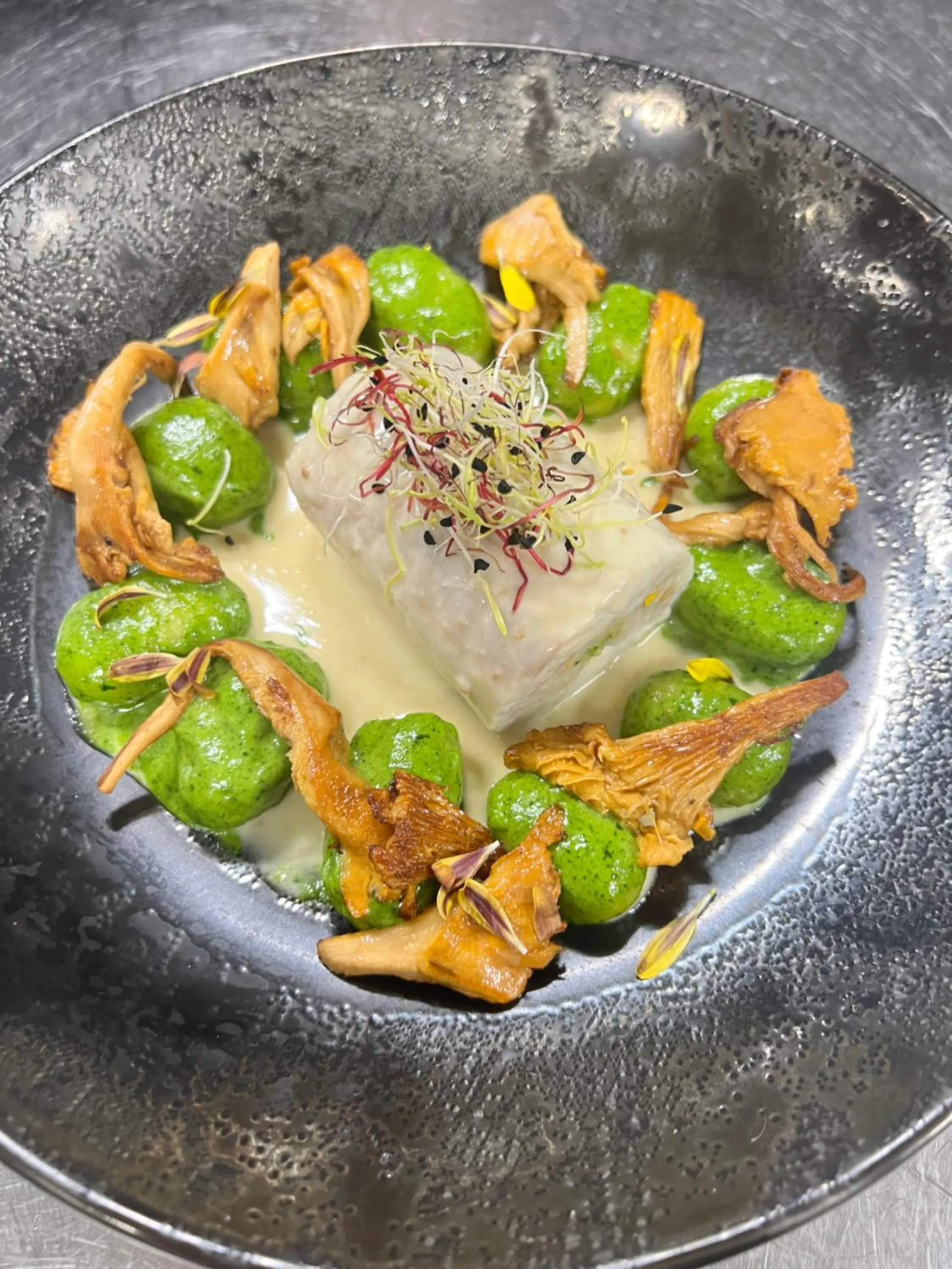 Food in Logis Hôtel & Restaurant Mediterranee