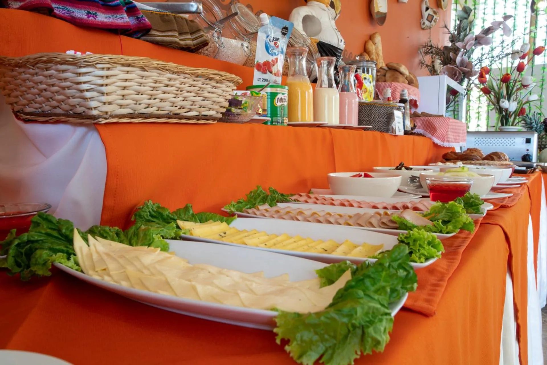 Restaurant/places to eat in Hotel Qalasaya