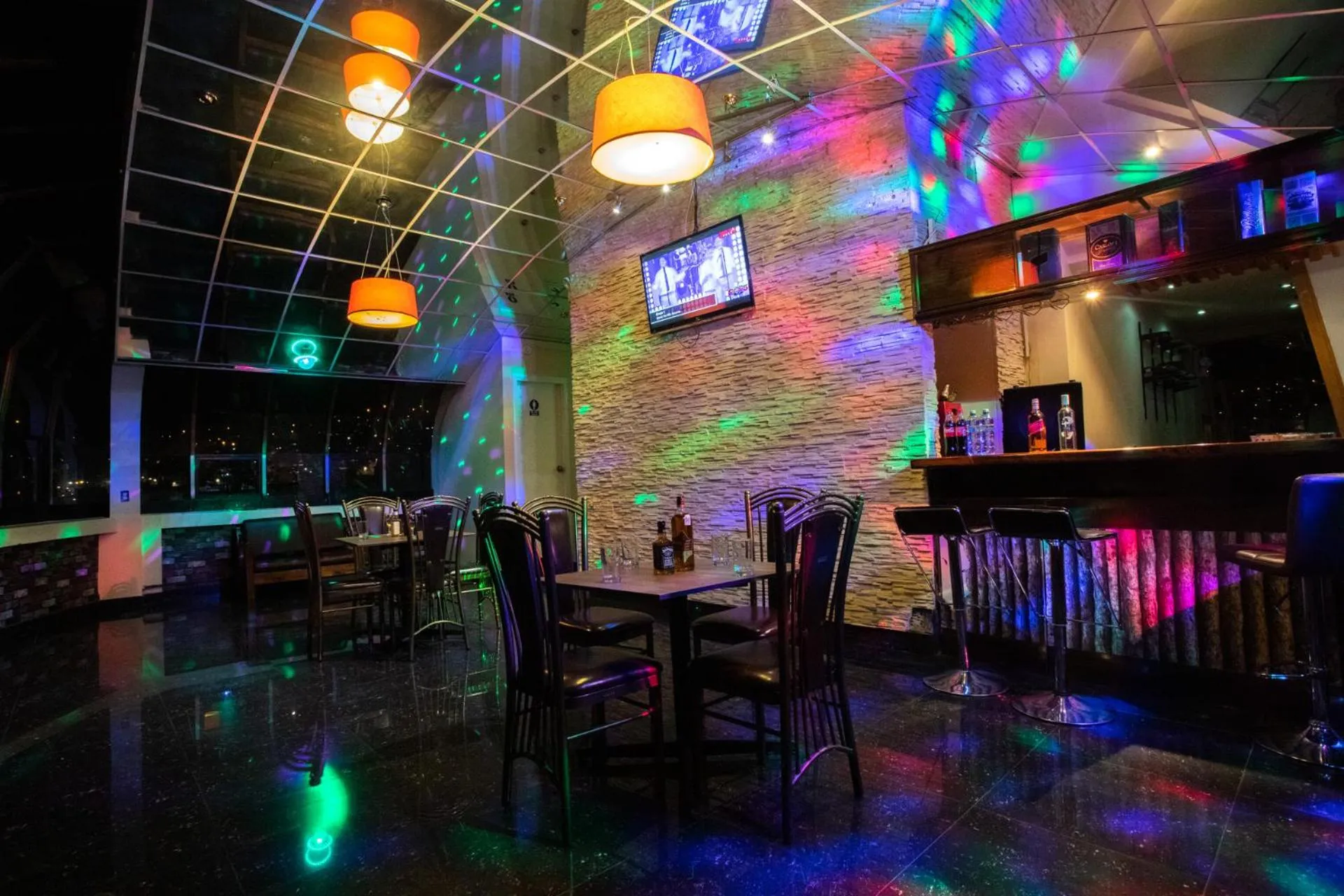 Lounge or bar in Hotel Qalasaya