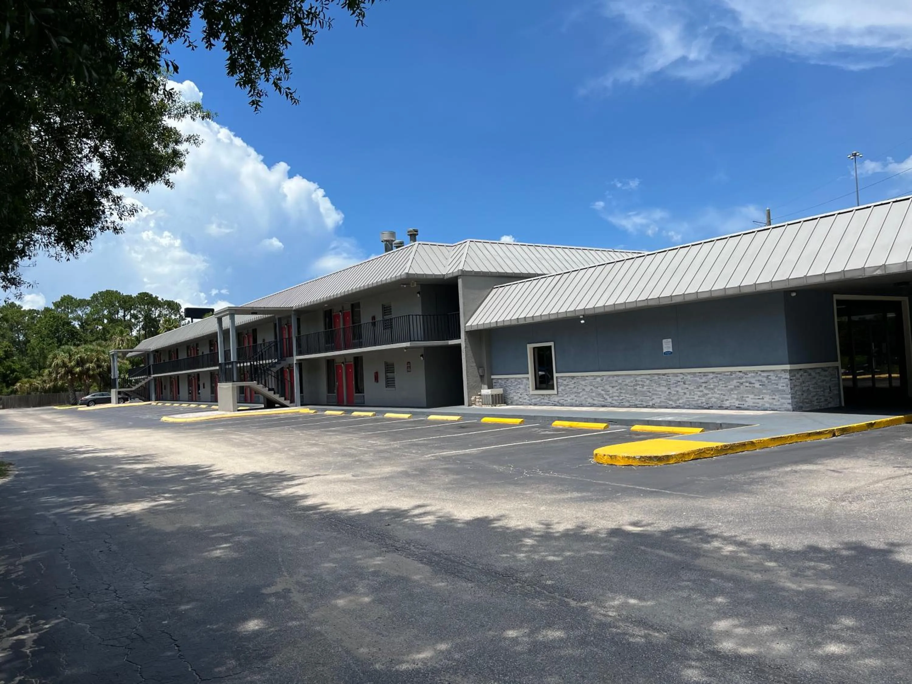 Property building in Quality Inn Elkton -St Augustine South