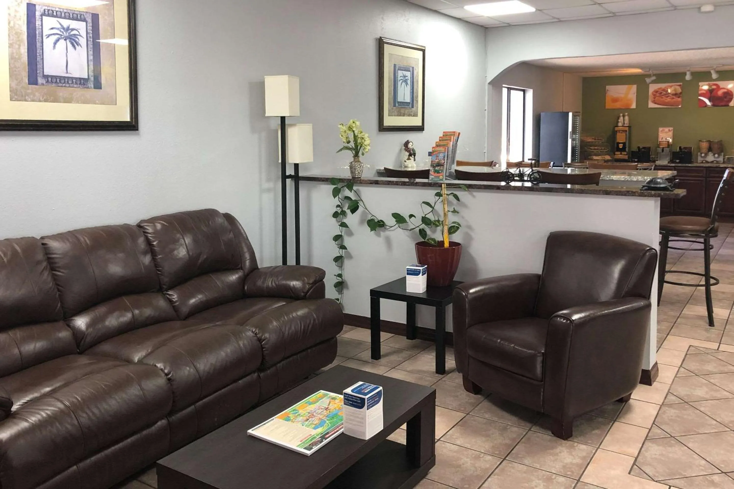 Lobby or reception in Quality Inn Elkton -St Augustine South