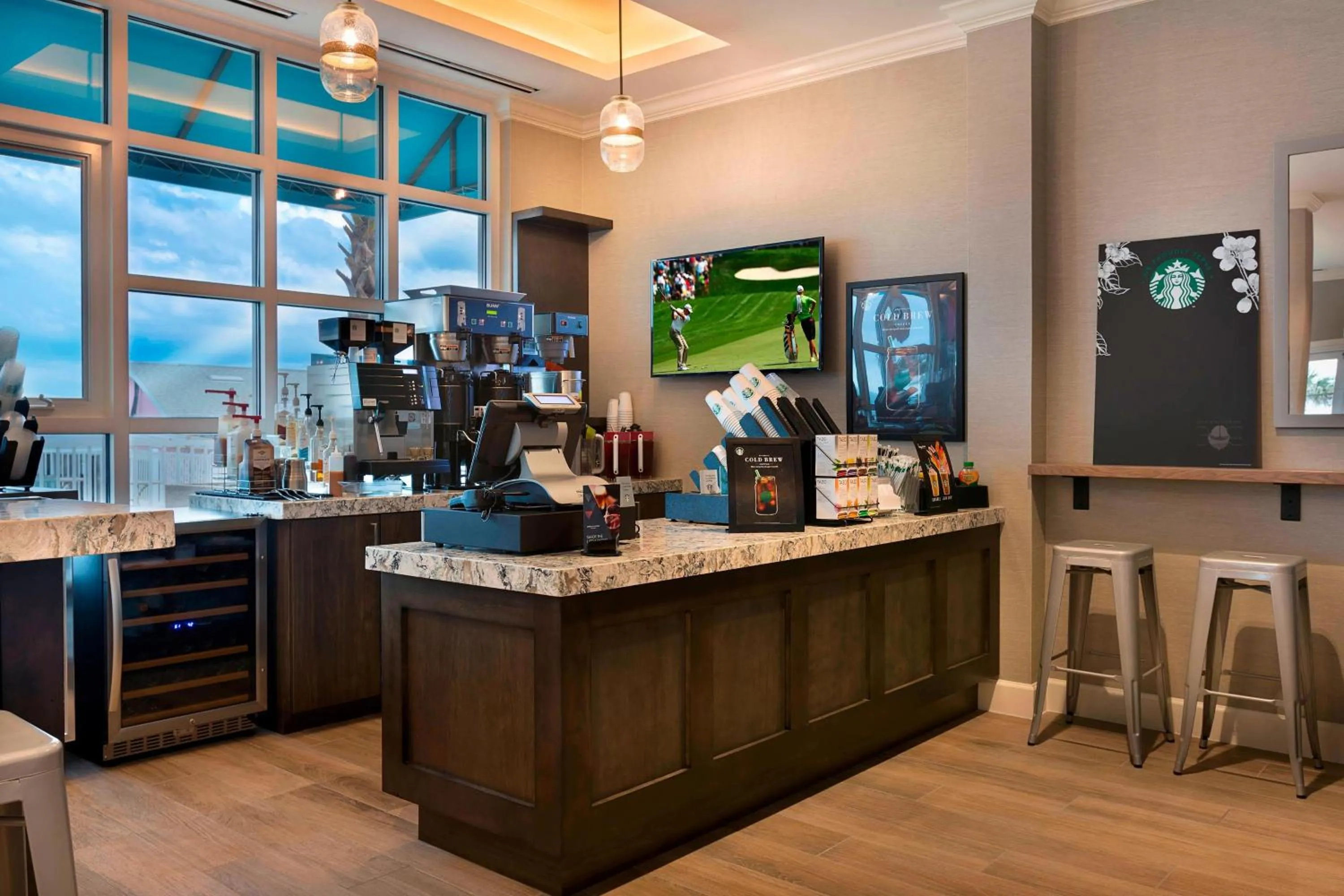 Lounge or bar in SpringHill Suites by Marriott New Smyrna Beach