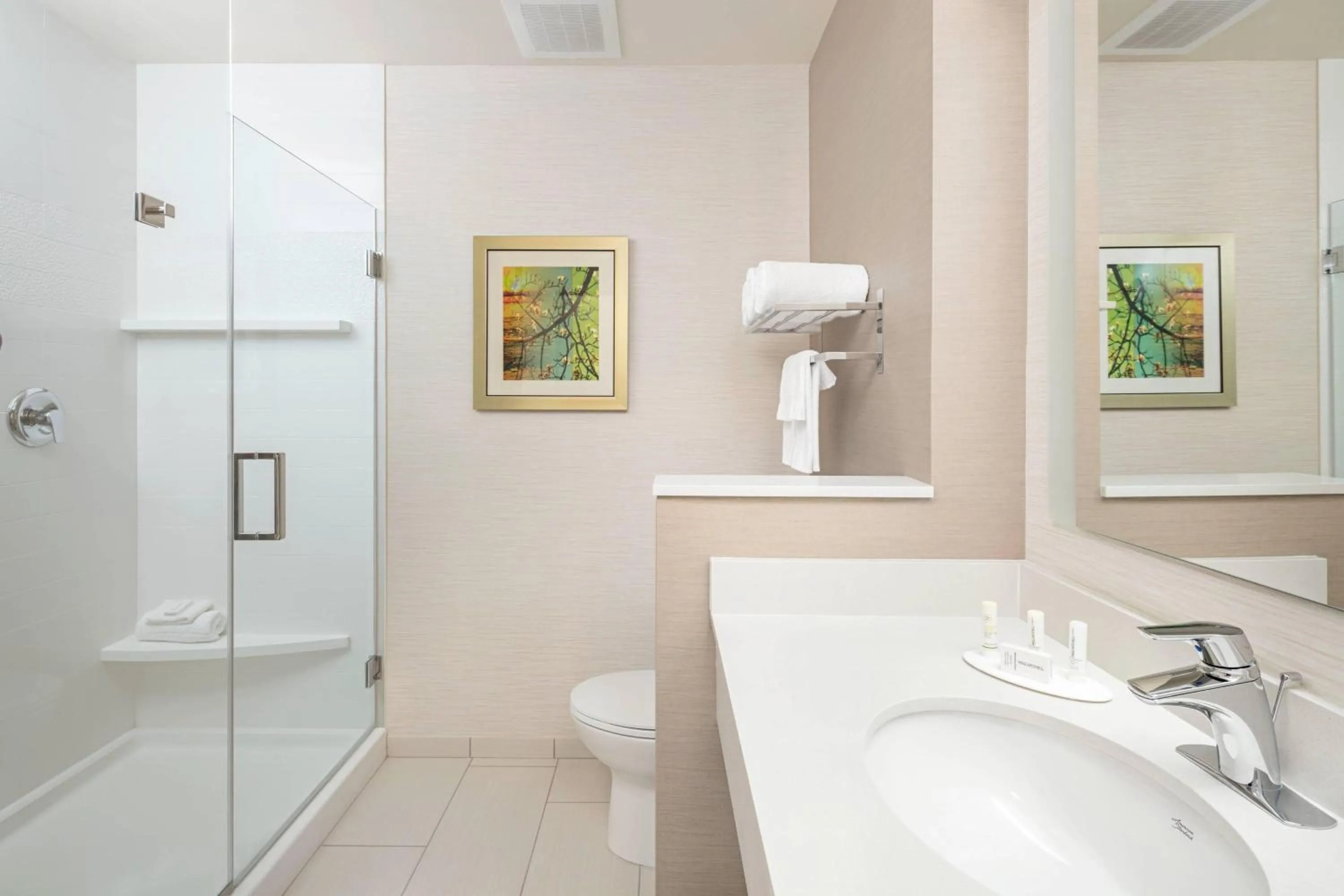 Bathroom in Fairfield Inn & Suites by Marriott North Bergen