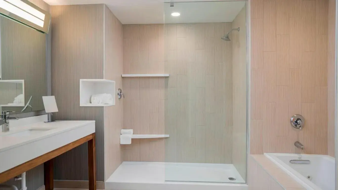 1 Bedroom Suite, 1 King, Sofa bed, Jetted Tub in Courtyard by Marriott Niagara Falls, USA 1 Bedroom Suite, 1 King, Sofa bed, Jetted Tub in Courtyard by Marriott Niagara Falls, USA